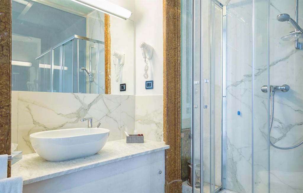 Double Single Deluxe