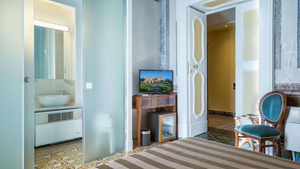 Double Single Deluxe