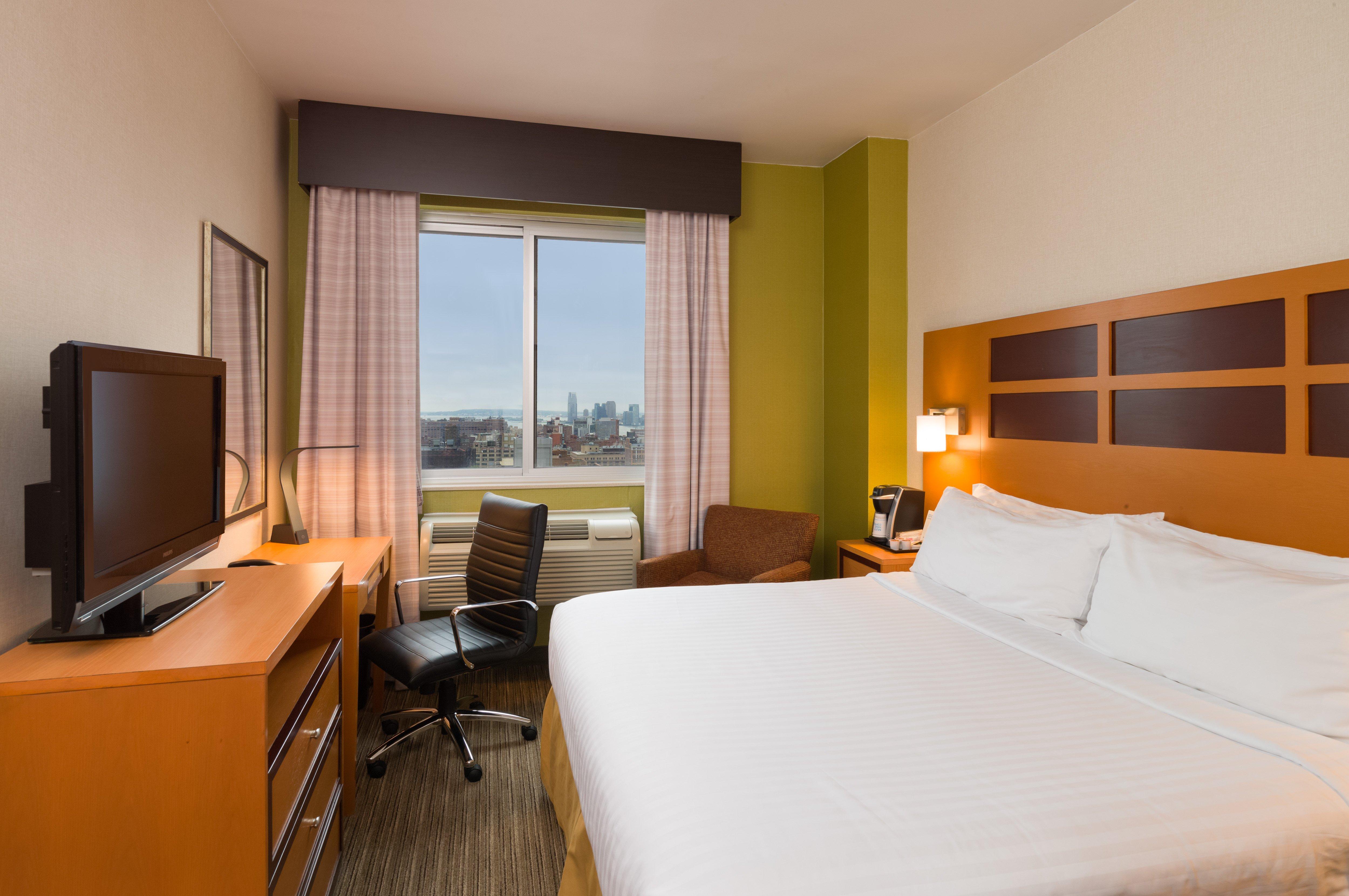 Double King Bed Non Smoking