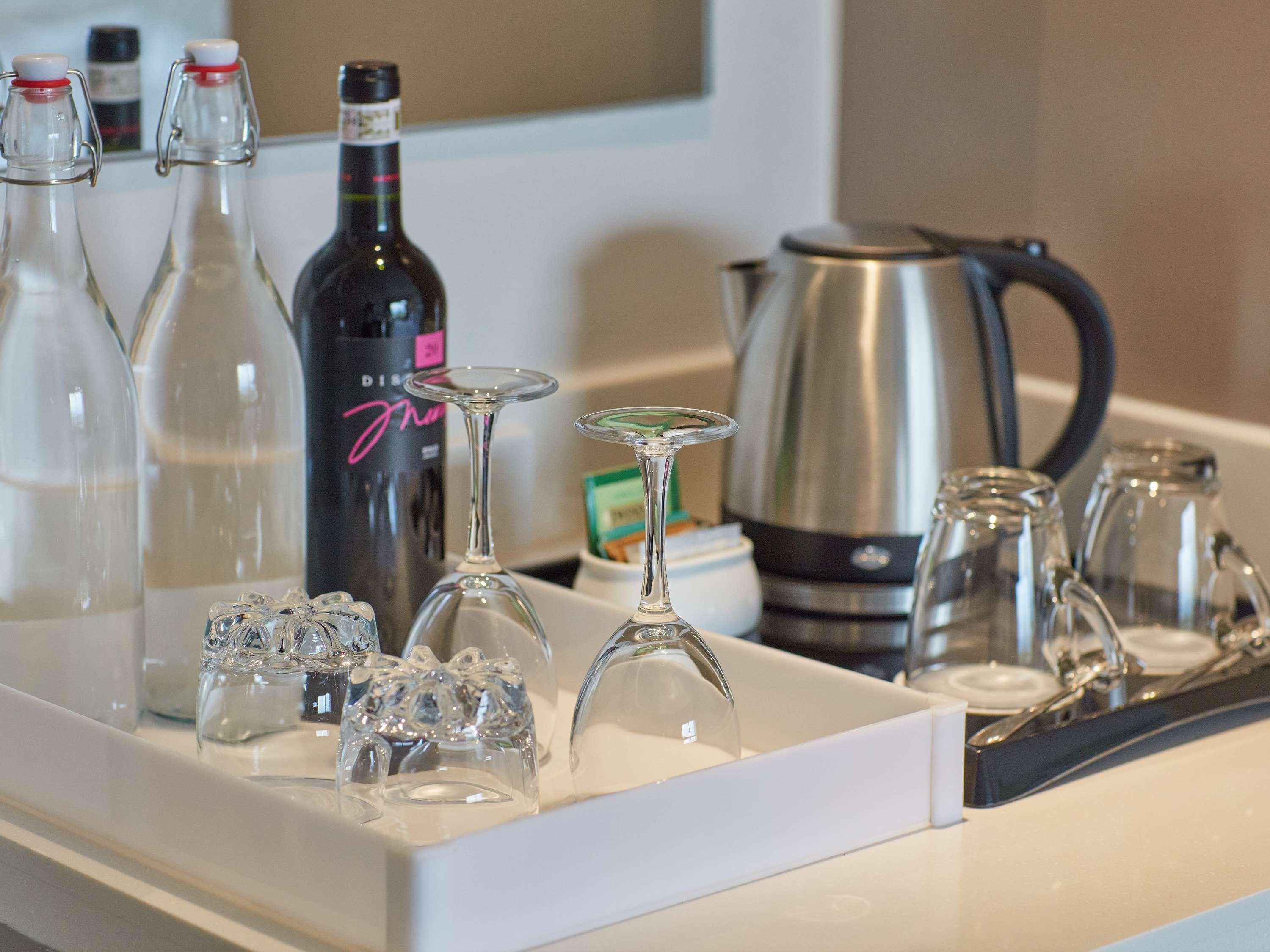 Double Pool View King Bed