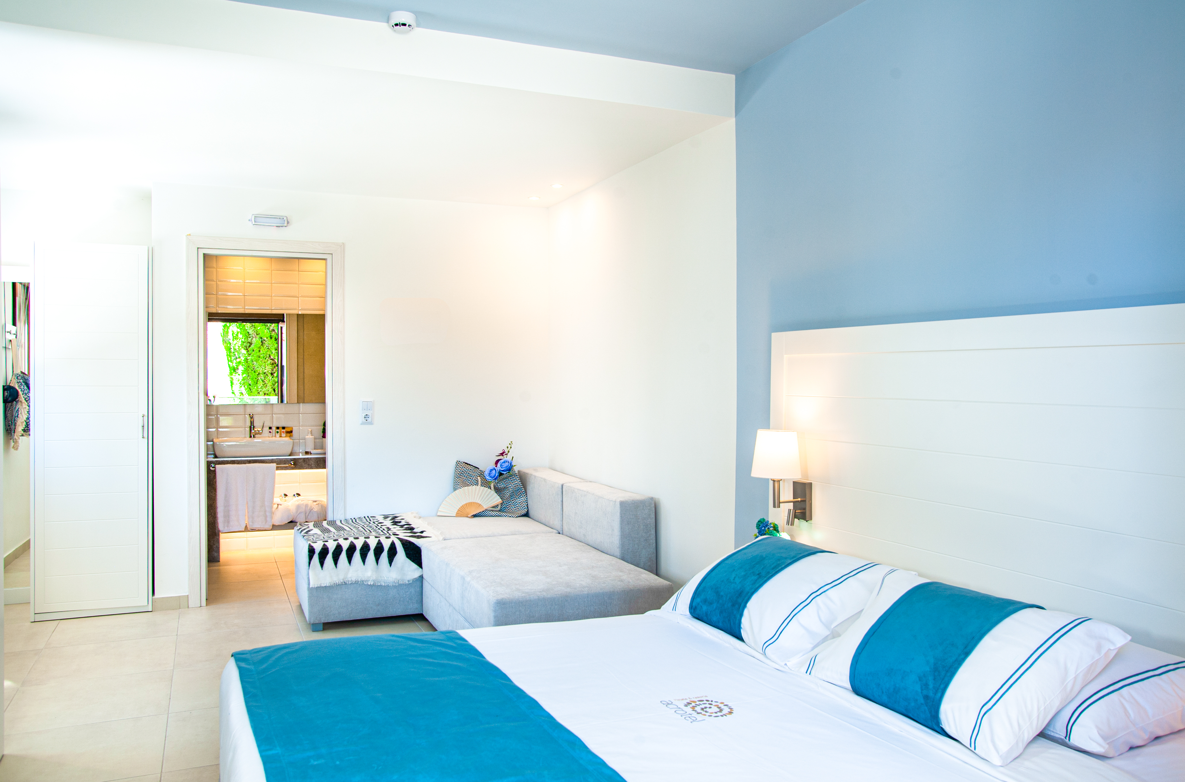 Double or Twin Superior