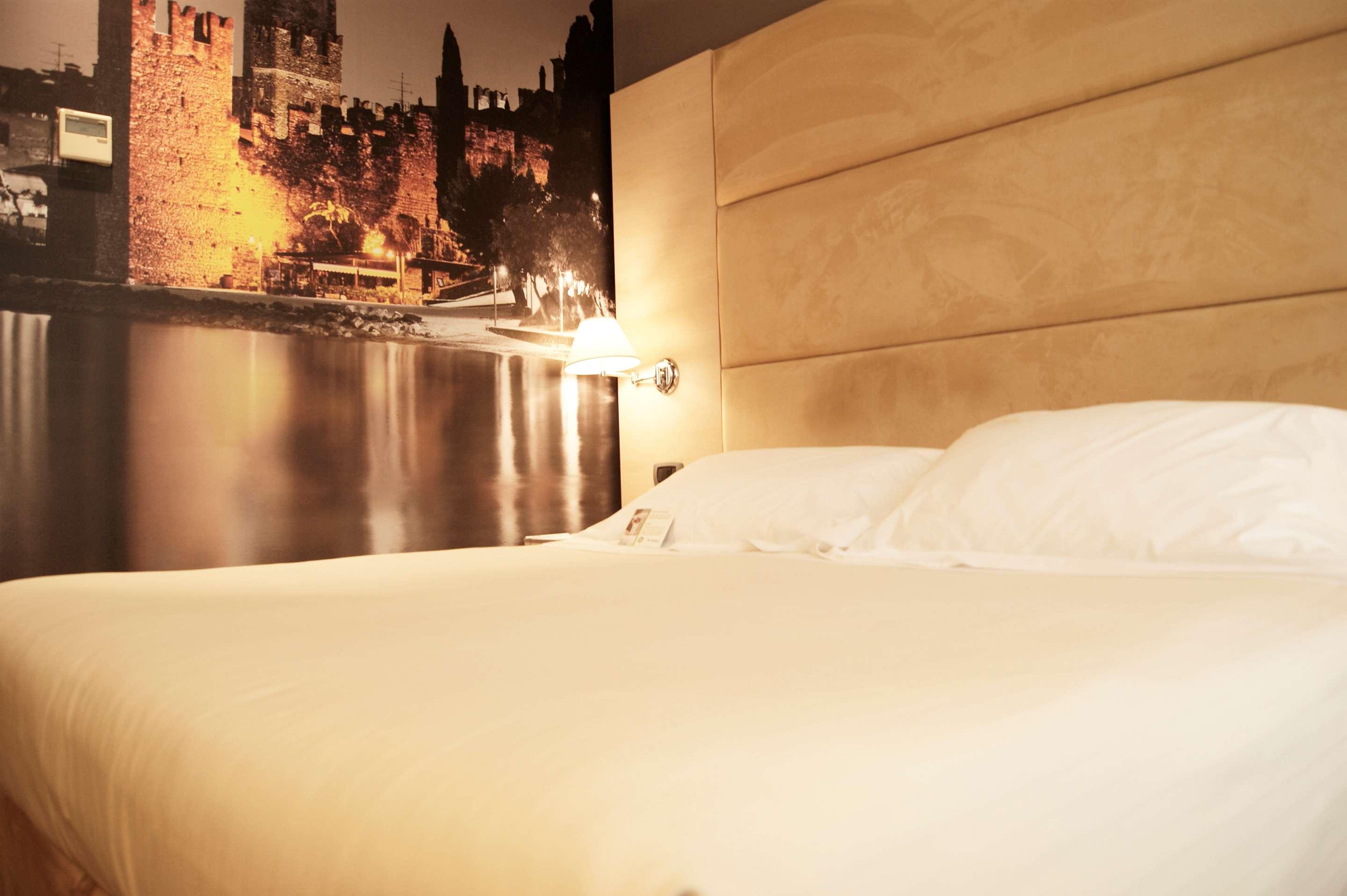 Double Queen Bed Non Smoking