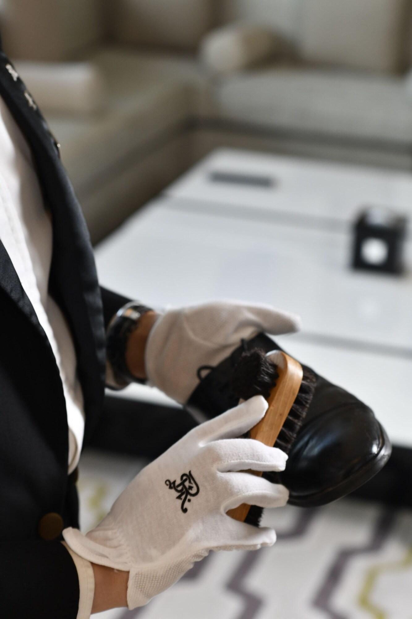 Suite City View King Bed