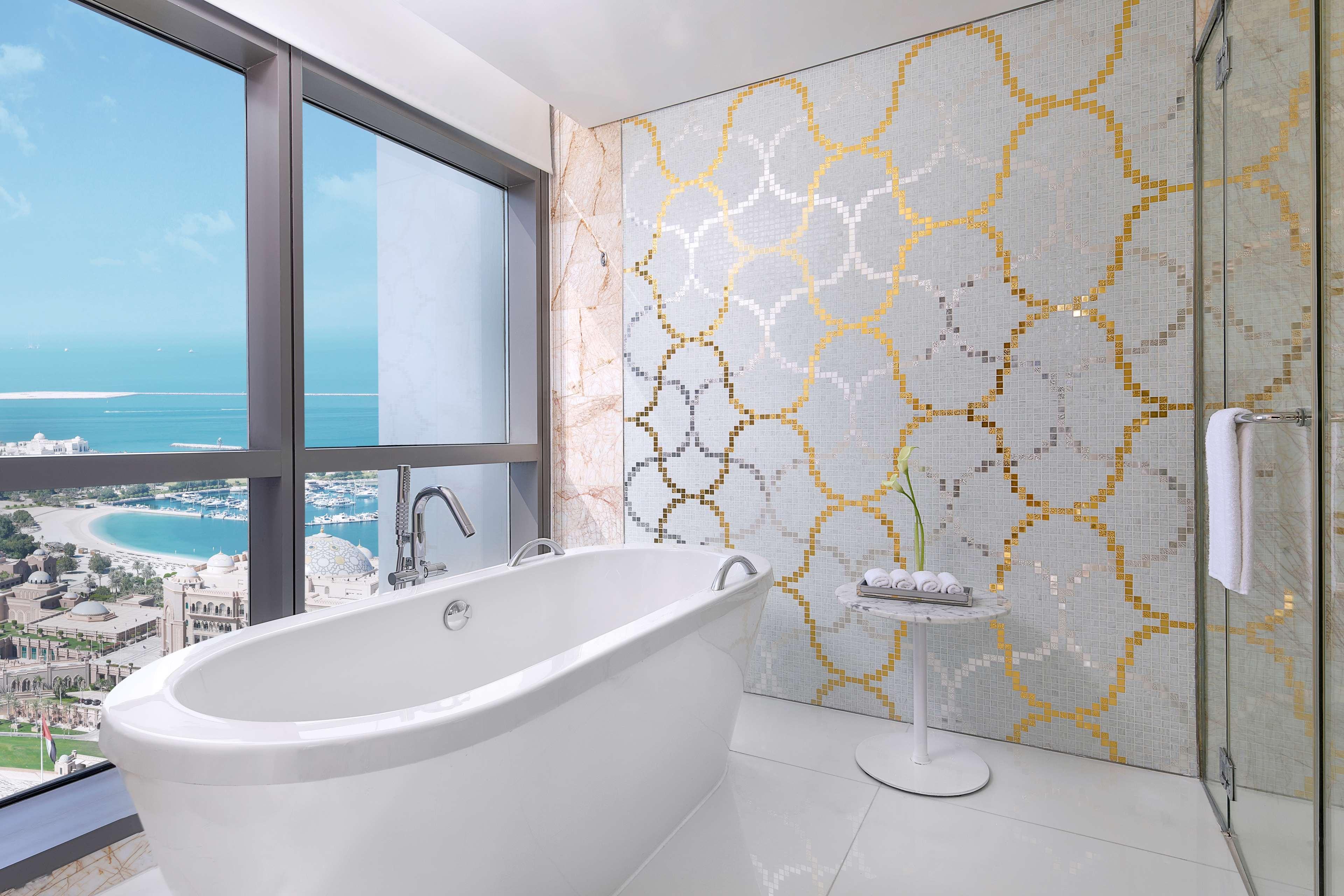 Twin Executive Sea View