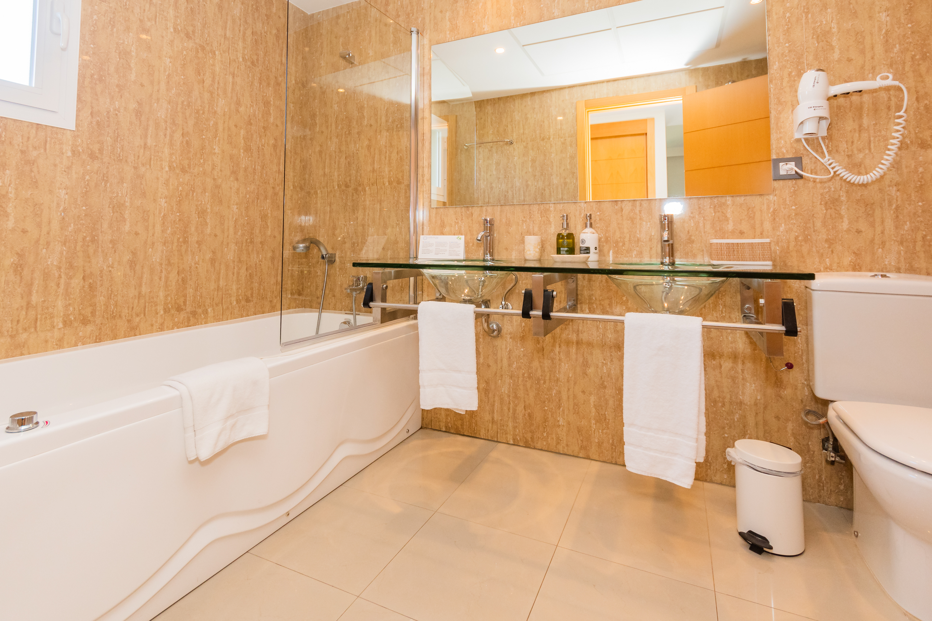 Apartment Capacity 2 One Bedroom