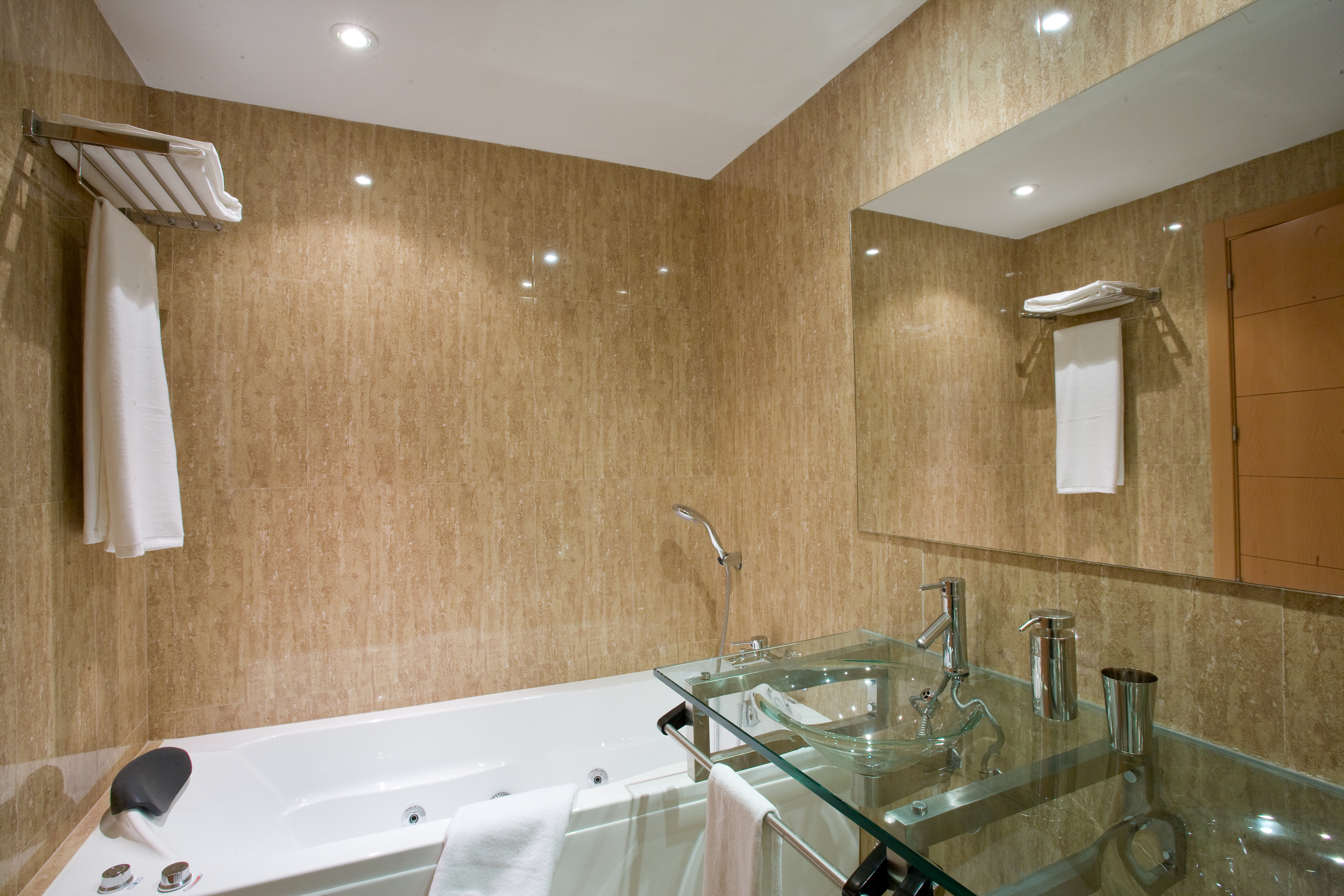 Apartment Capacity 4 Two Bedrooms