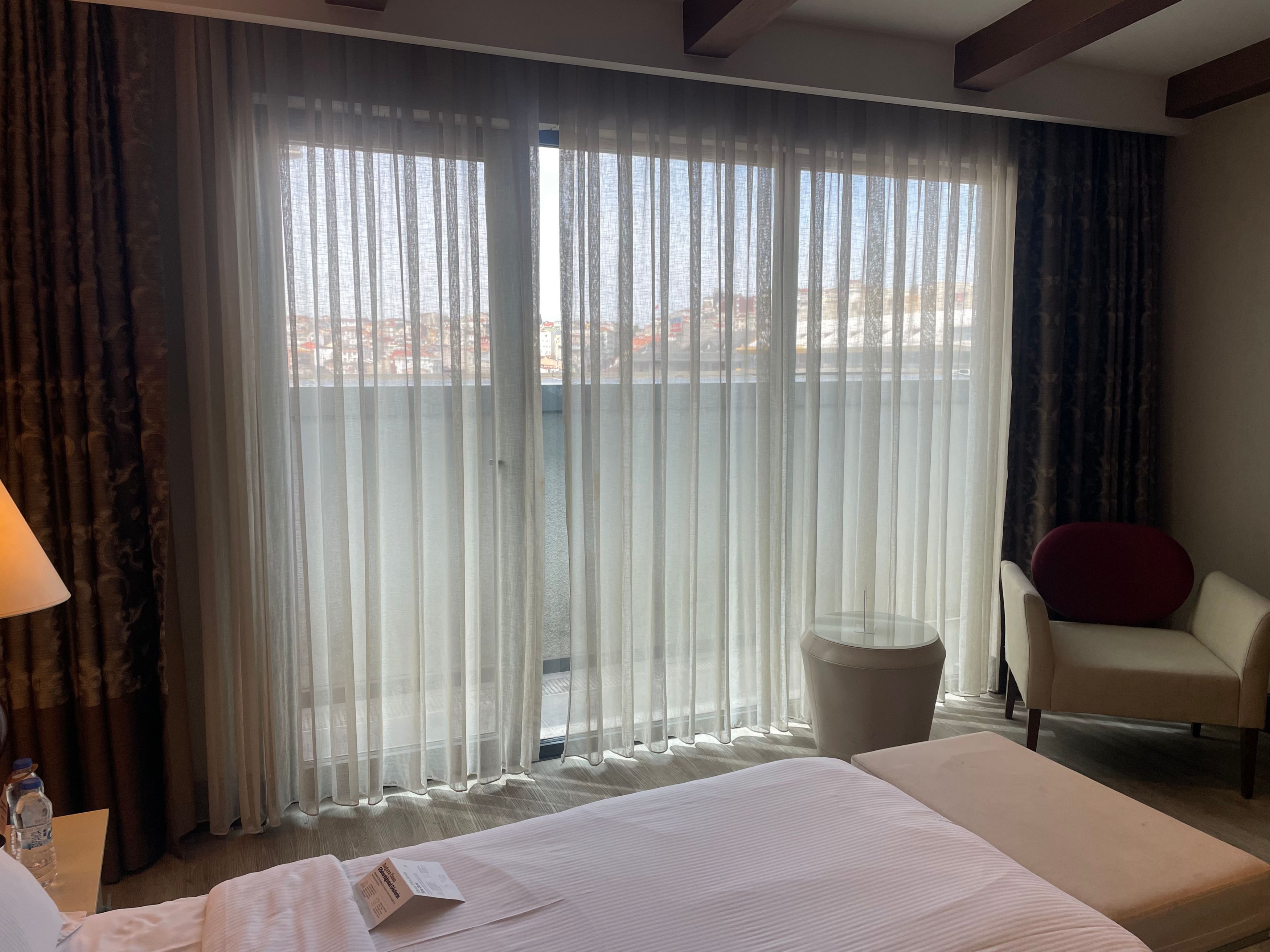 Double Deluxe One Bed