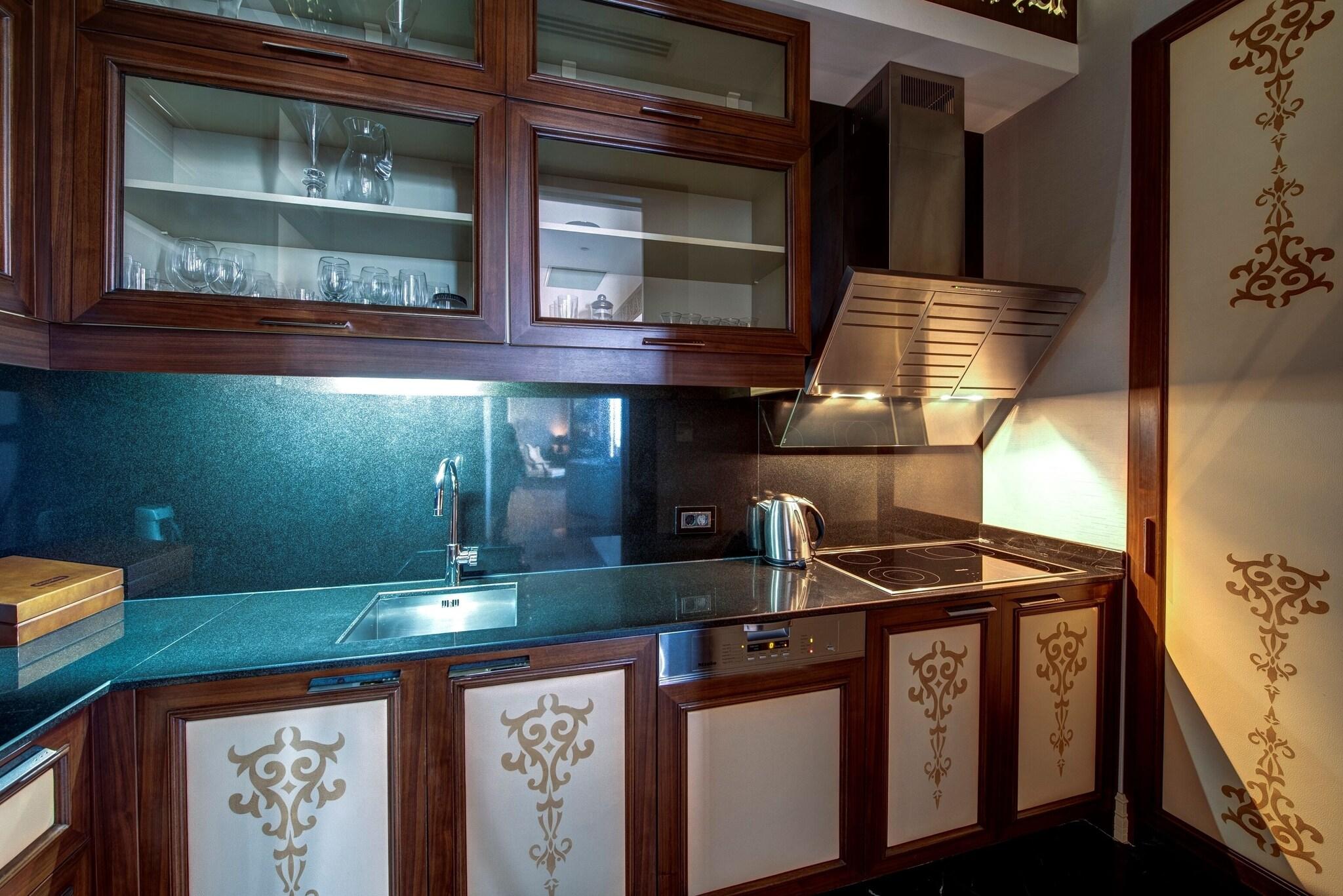 Double King Size Bed