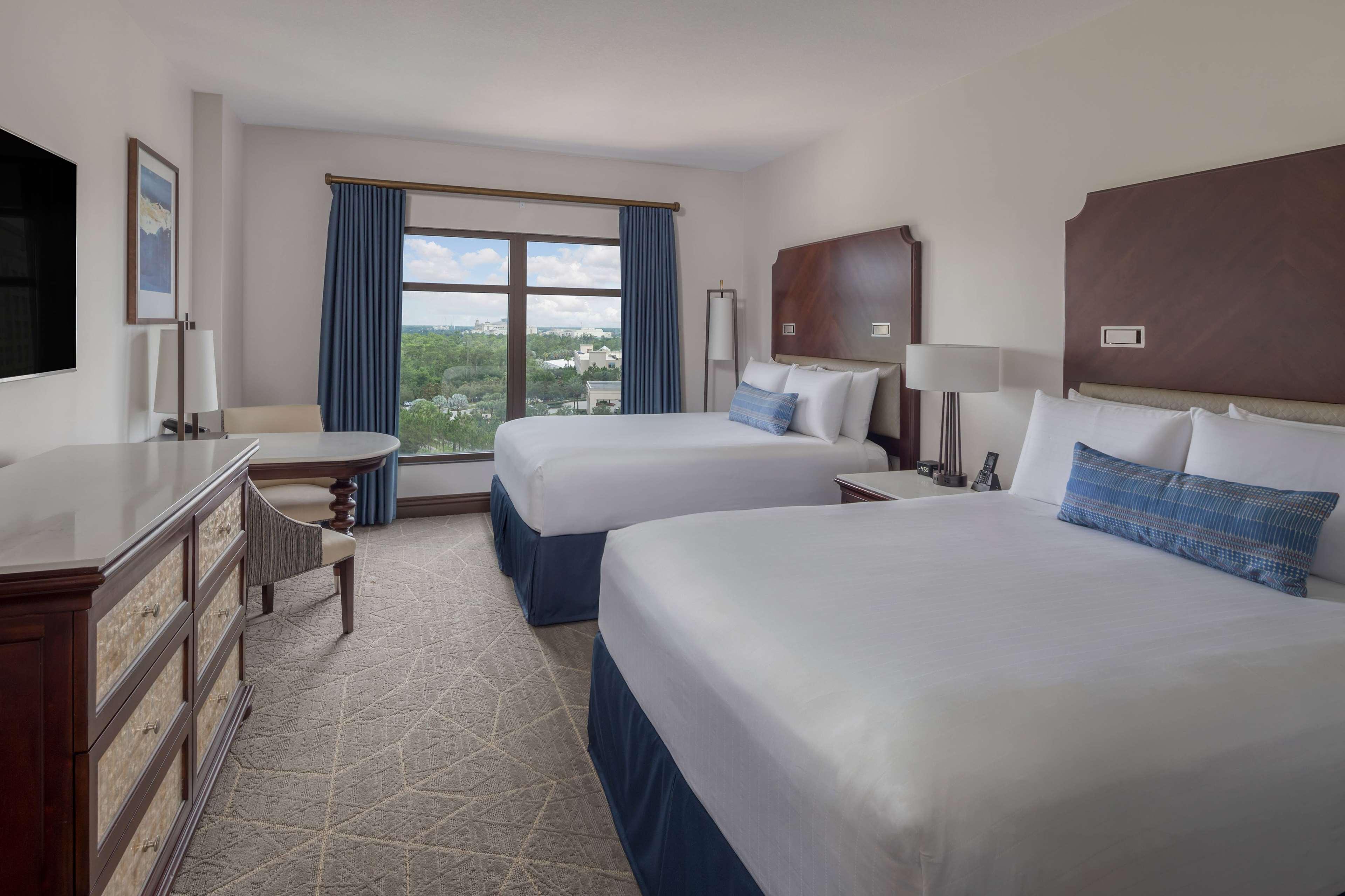 Suite Two Queen Beds