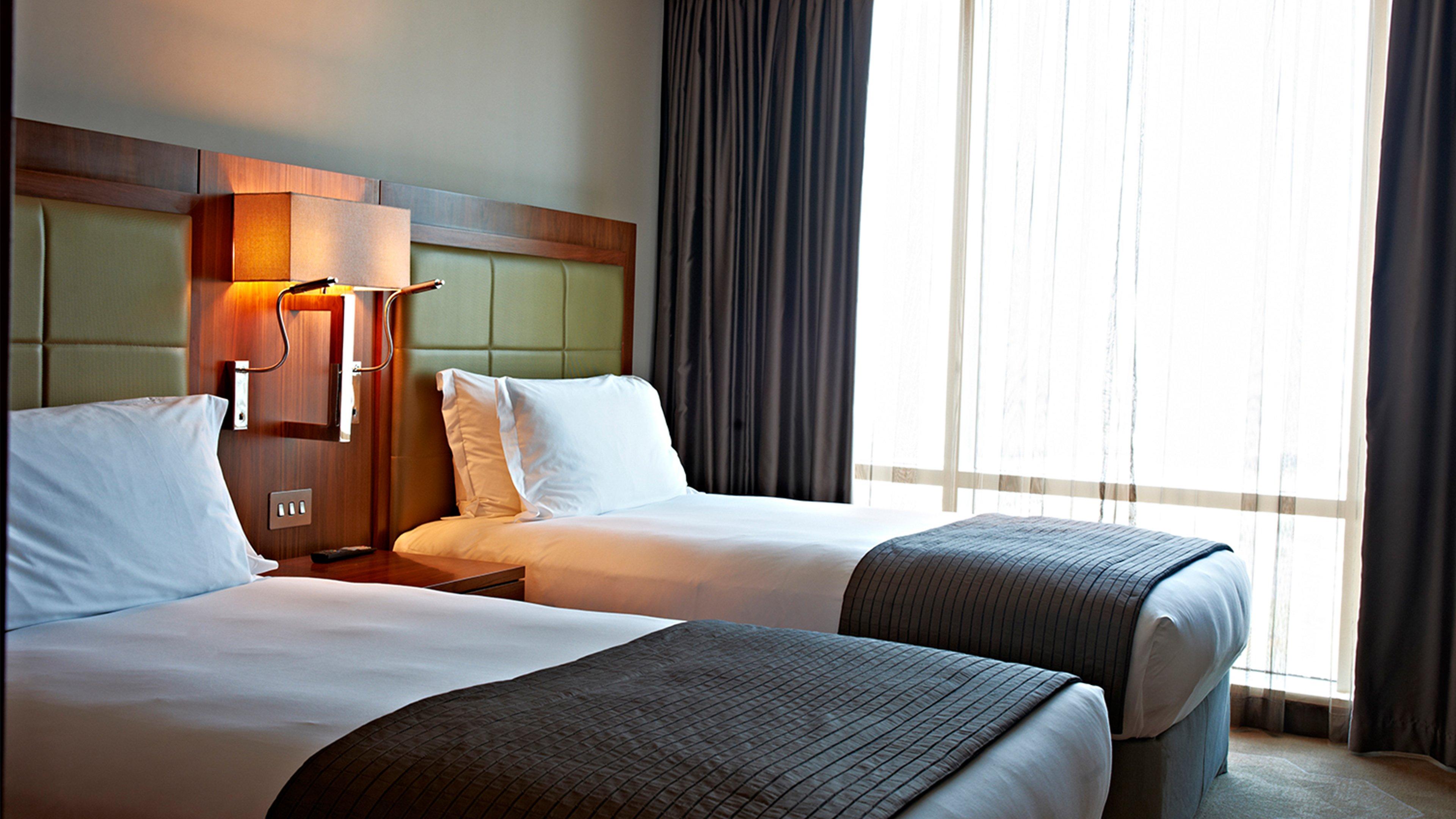 Double Deluxe King Bed