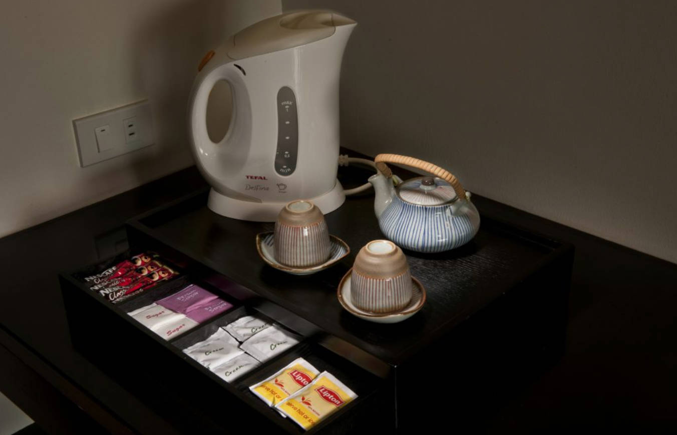 Twin Deluxe Two Beds