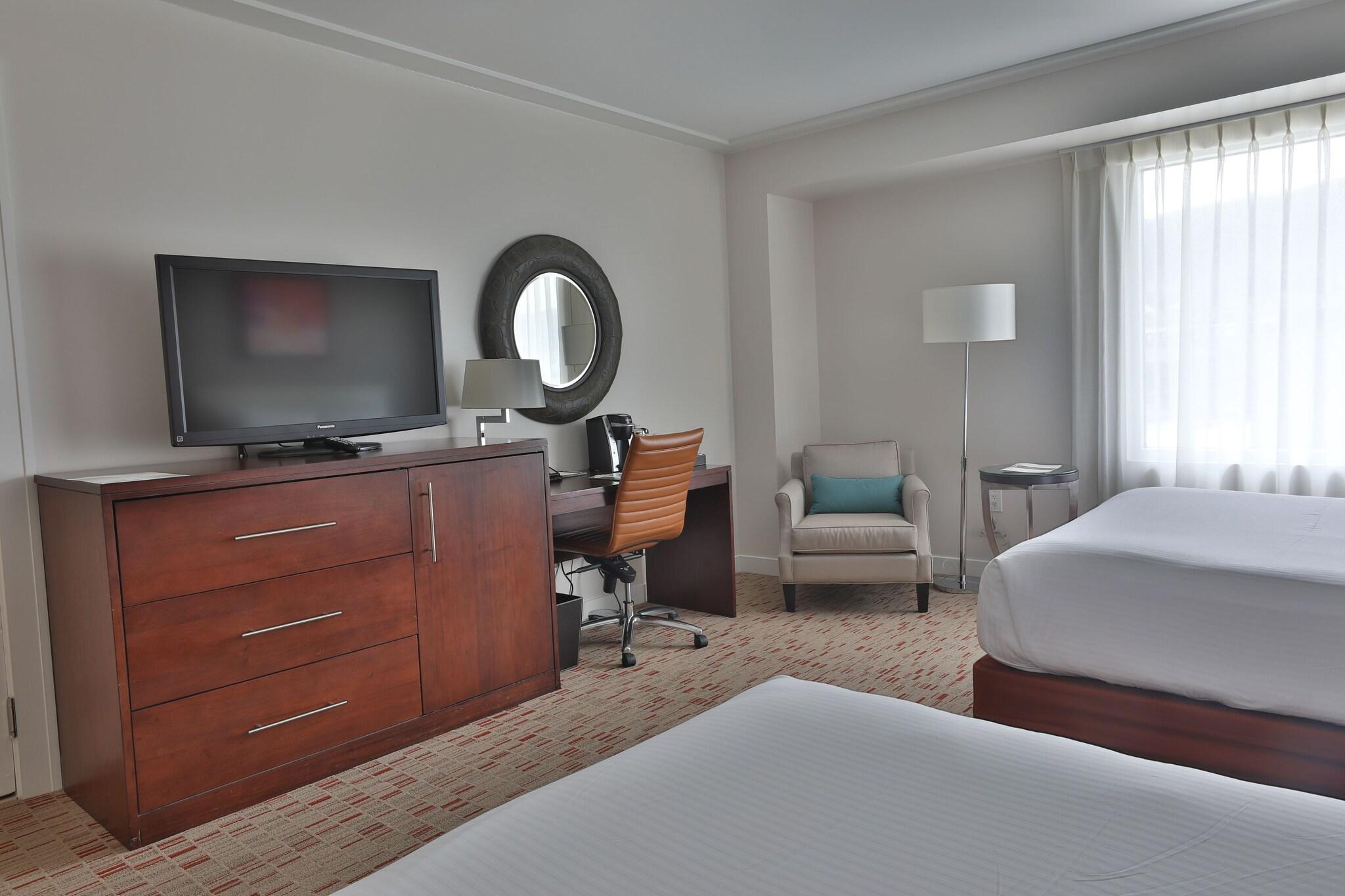 Double Deluxe Two Queen Beds