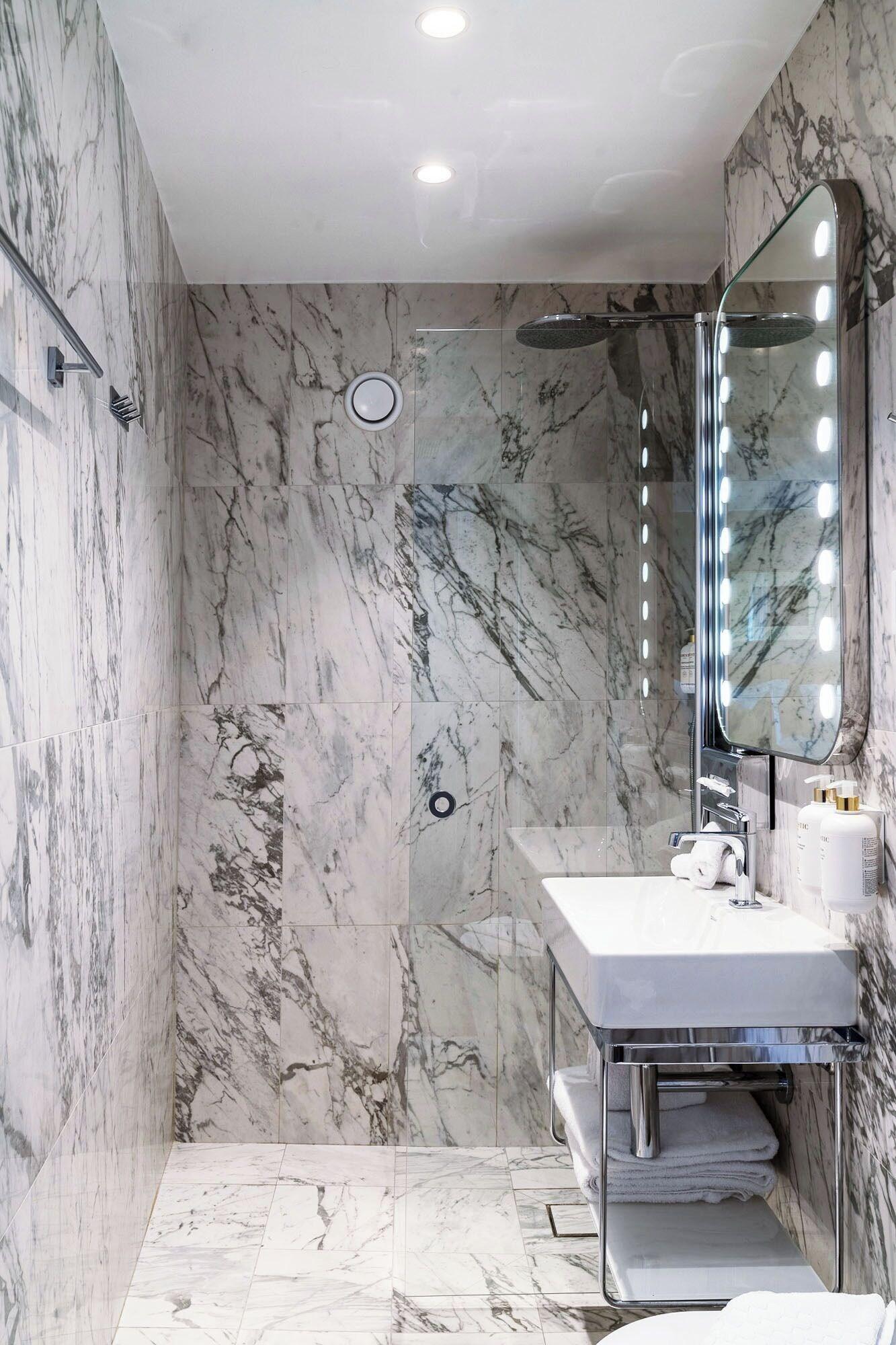 Double Queen Size Bed