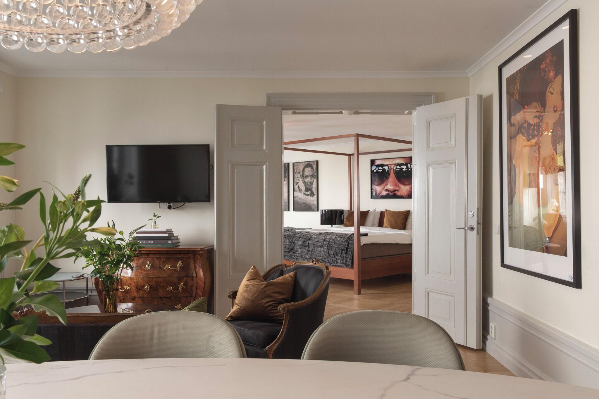 Junior Suite King Size Bed