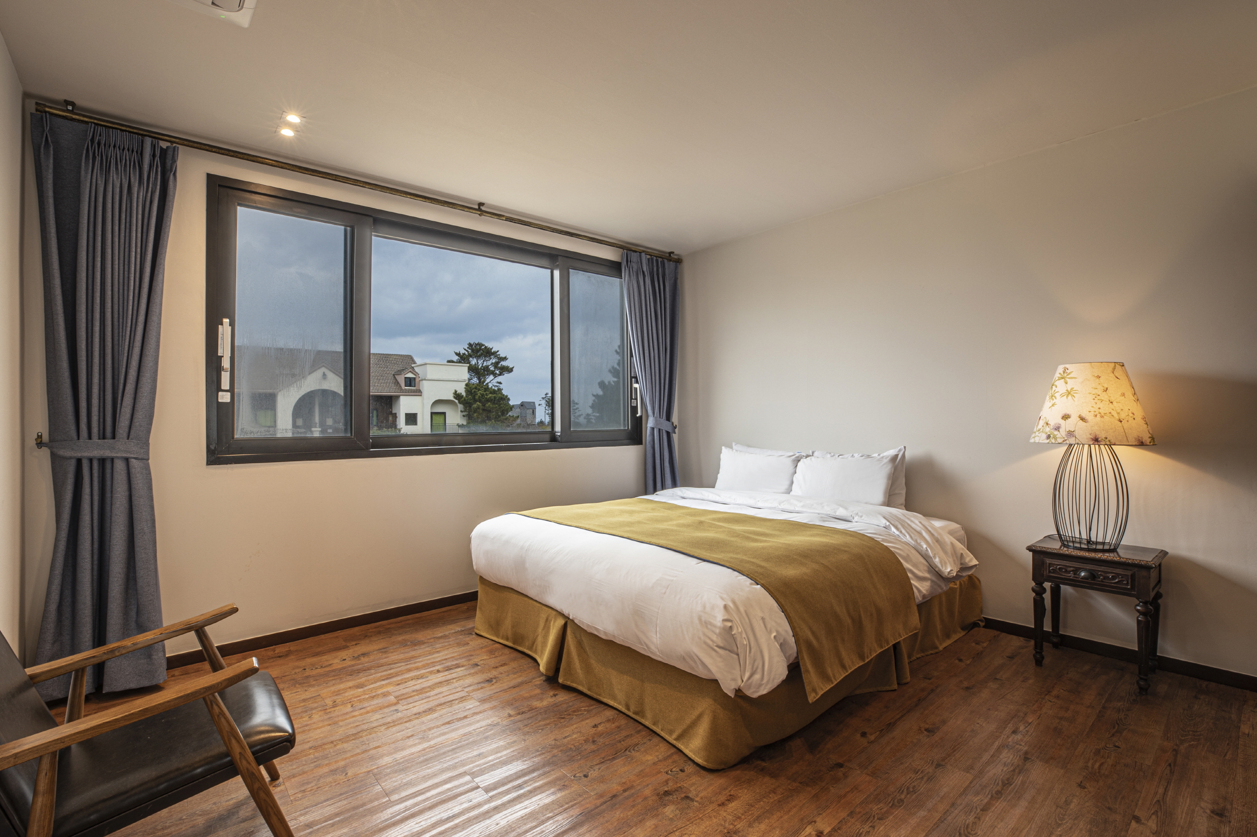 Family Room Standard