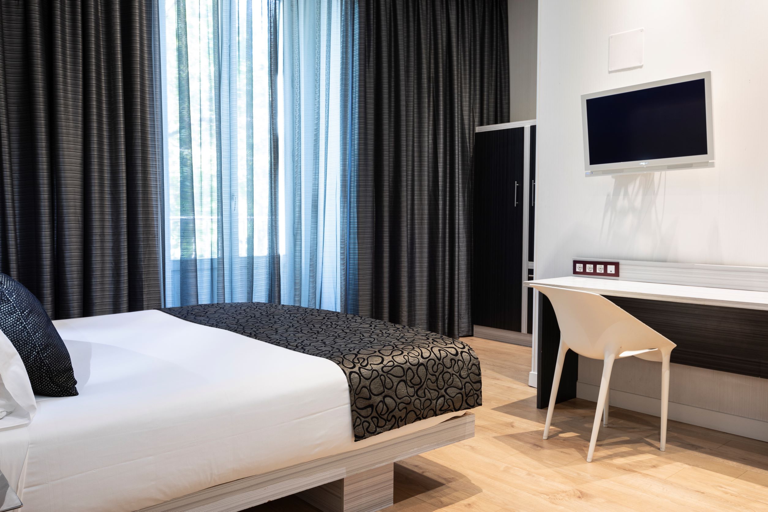 Double Superior City View