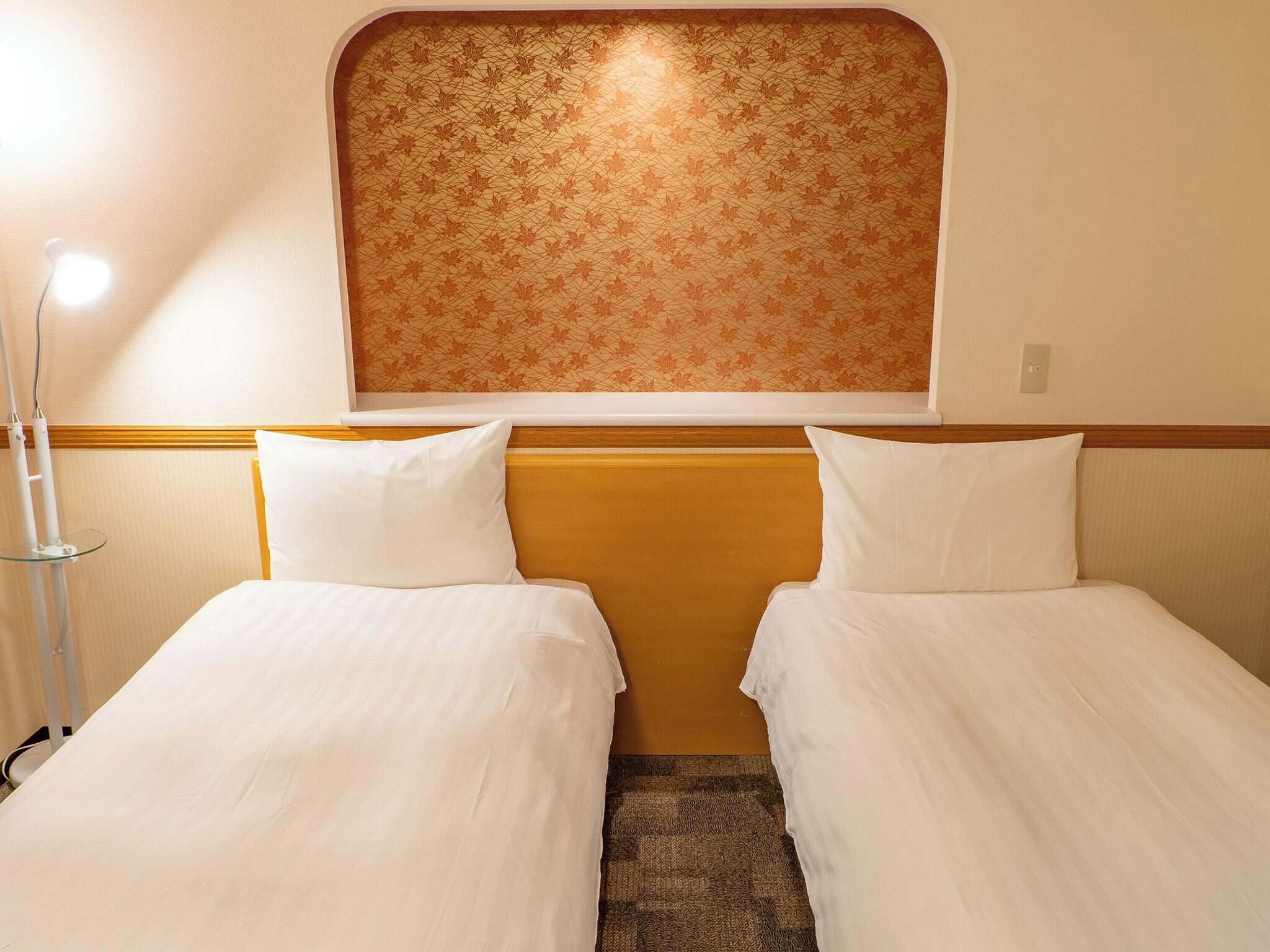 Twin Economy Non Smoking