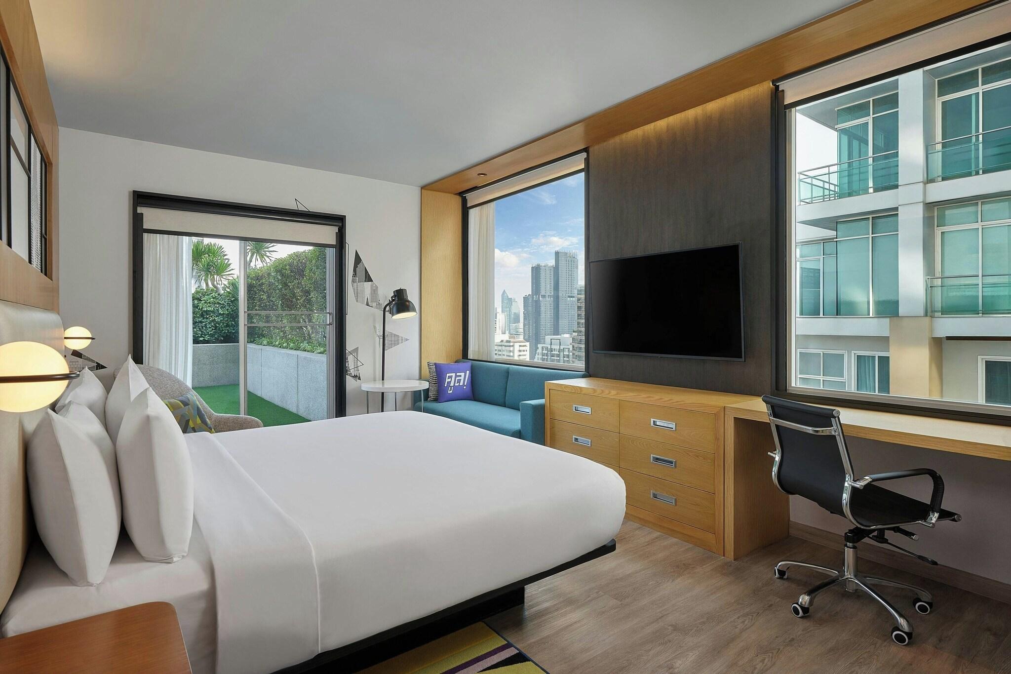 Suite City View King Bed