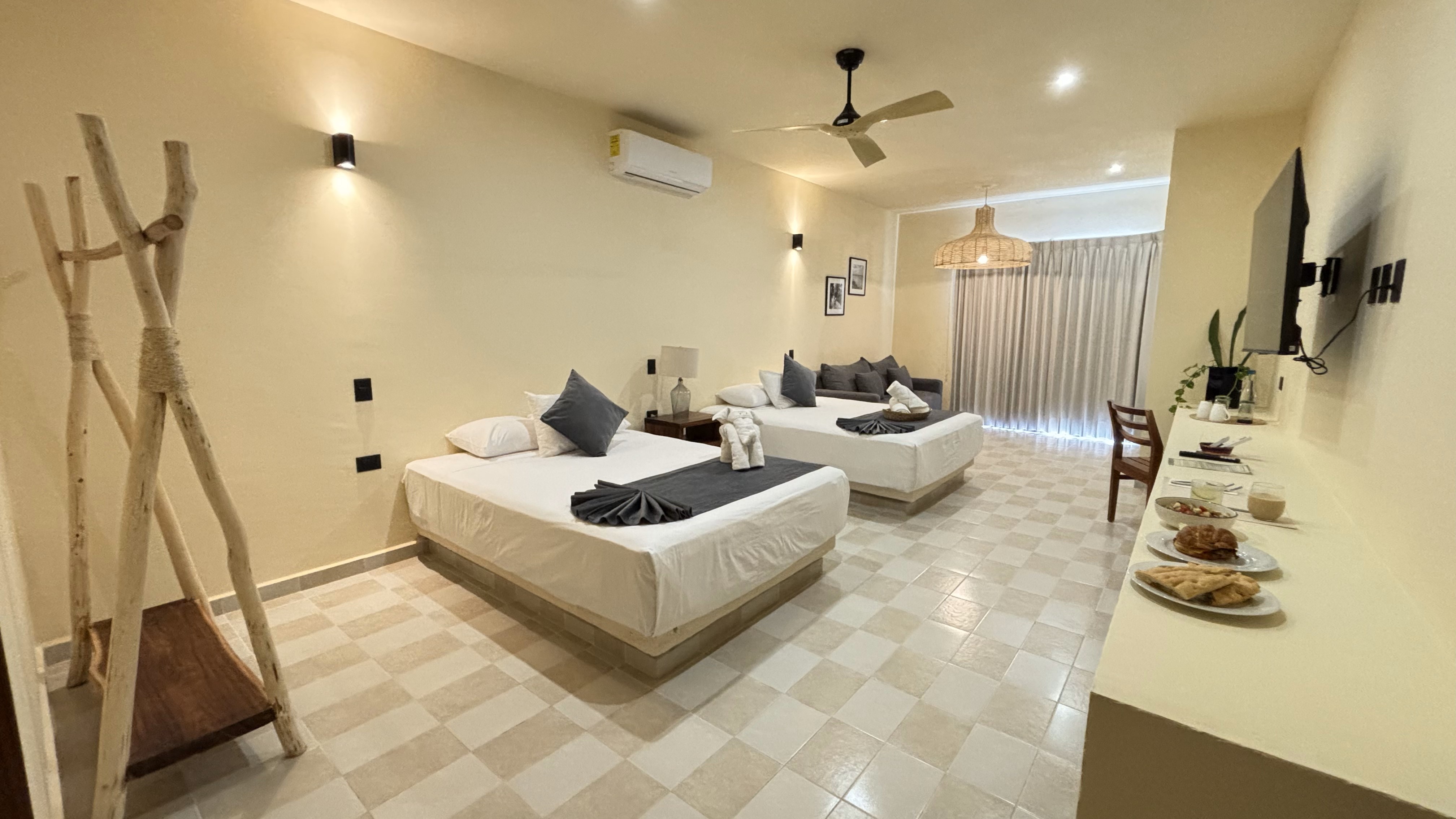 Junior Suite Deluxe Two Beds