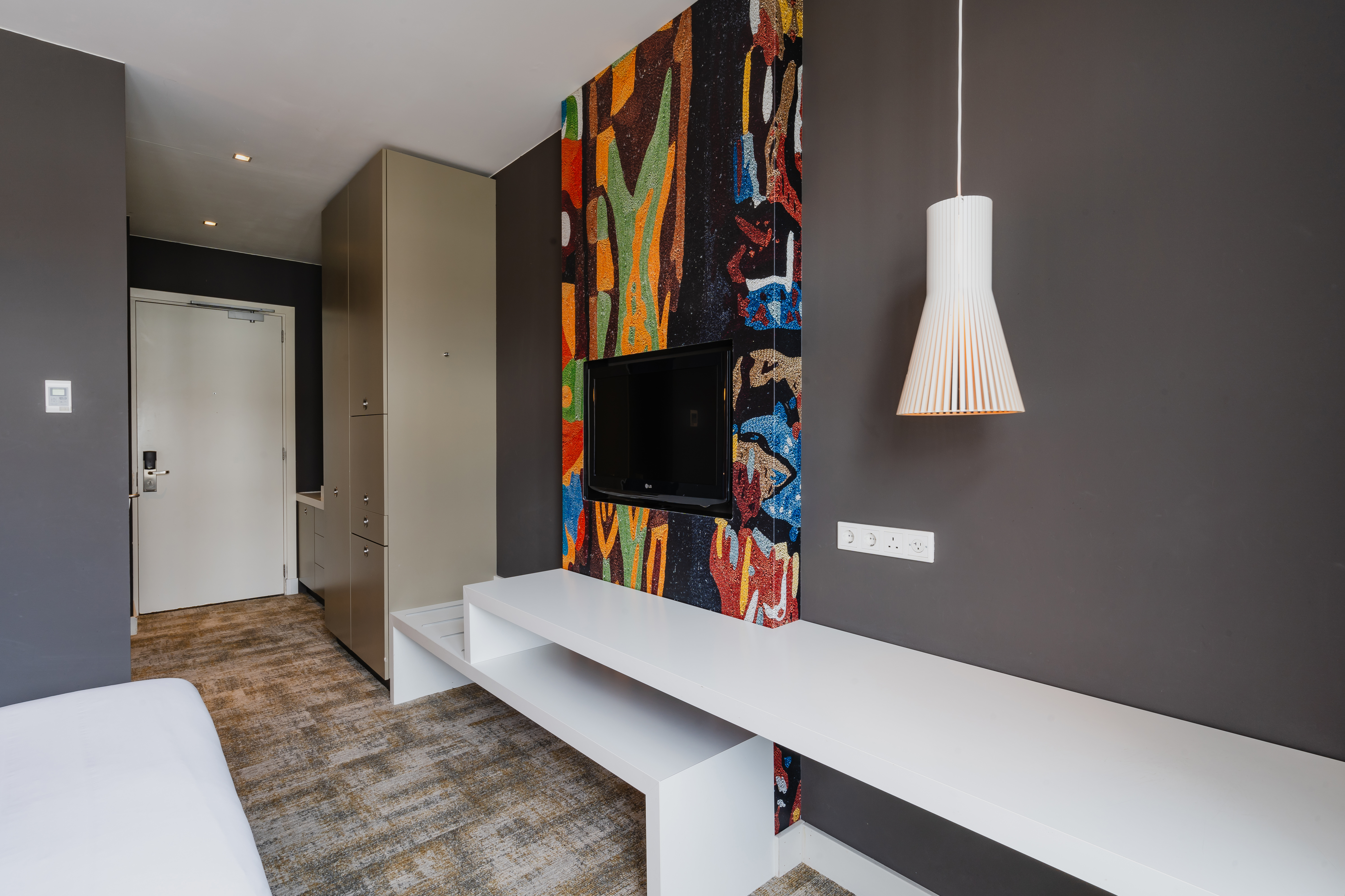 Double or Twin Executive