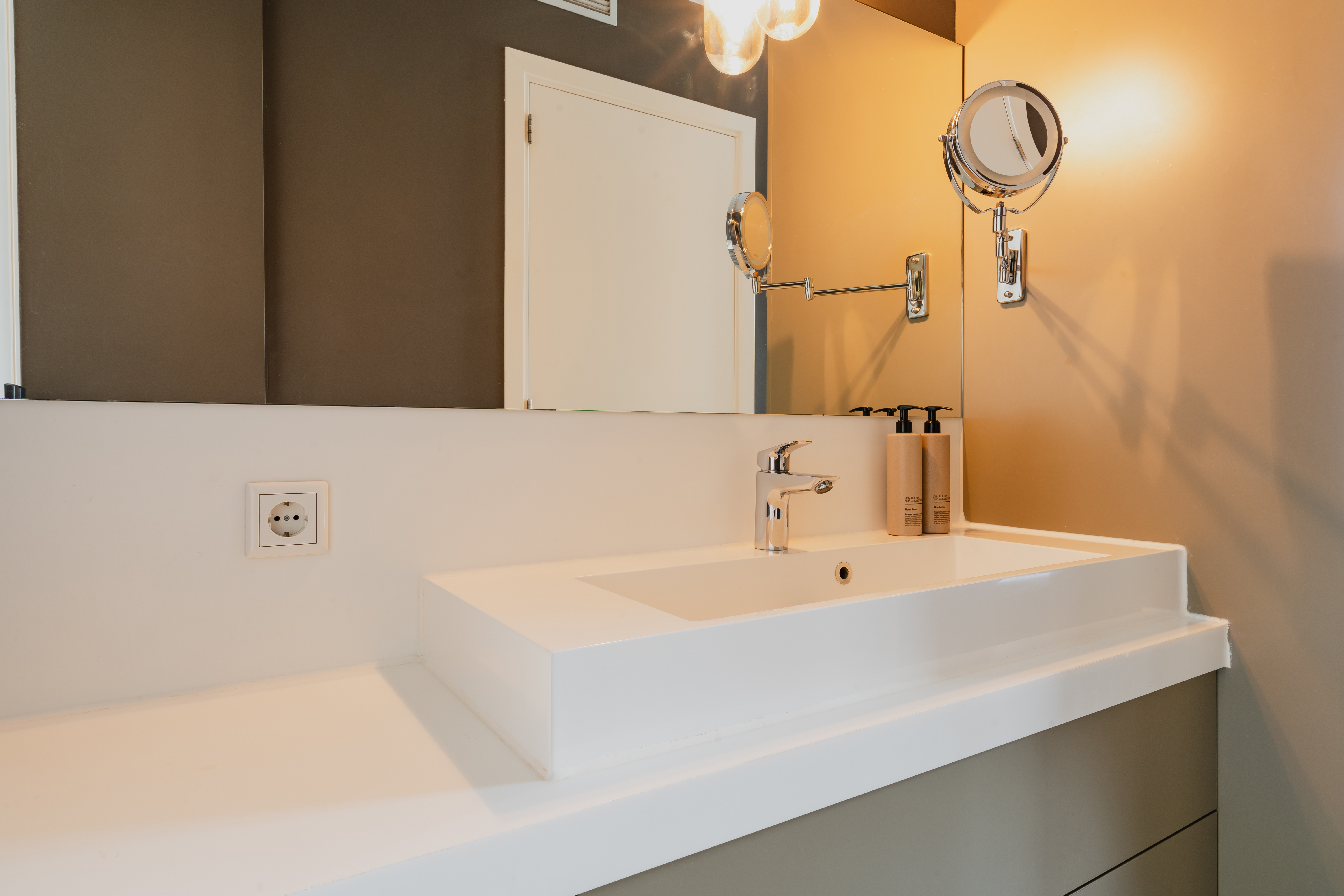 Double or Twin Executive