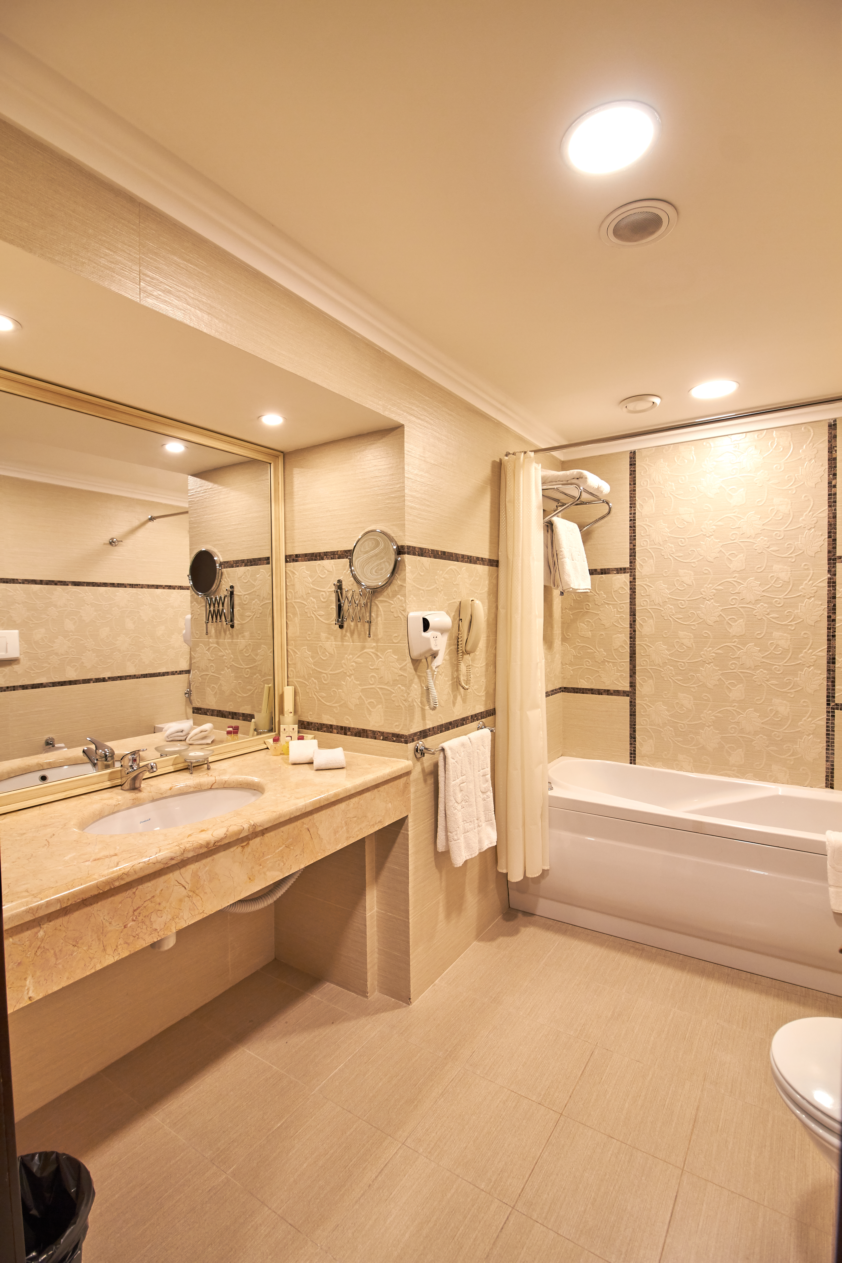 Junior Suite Capacity 1