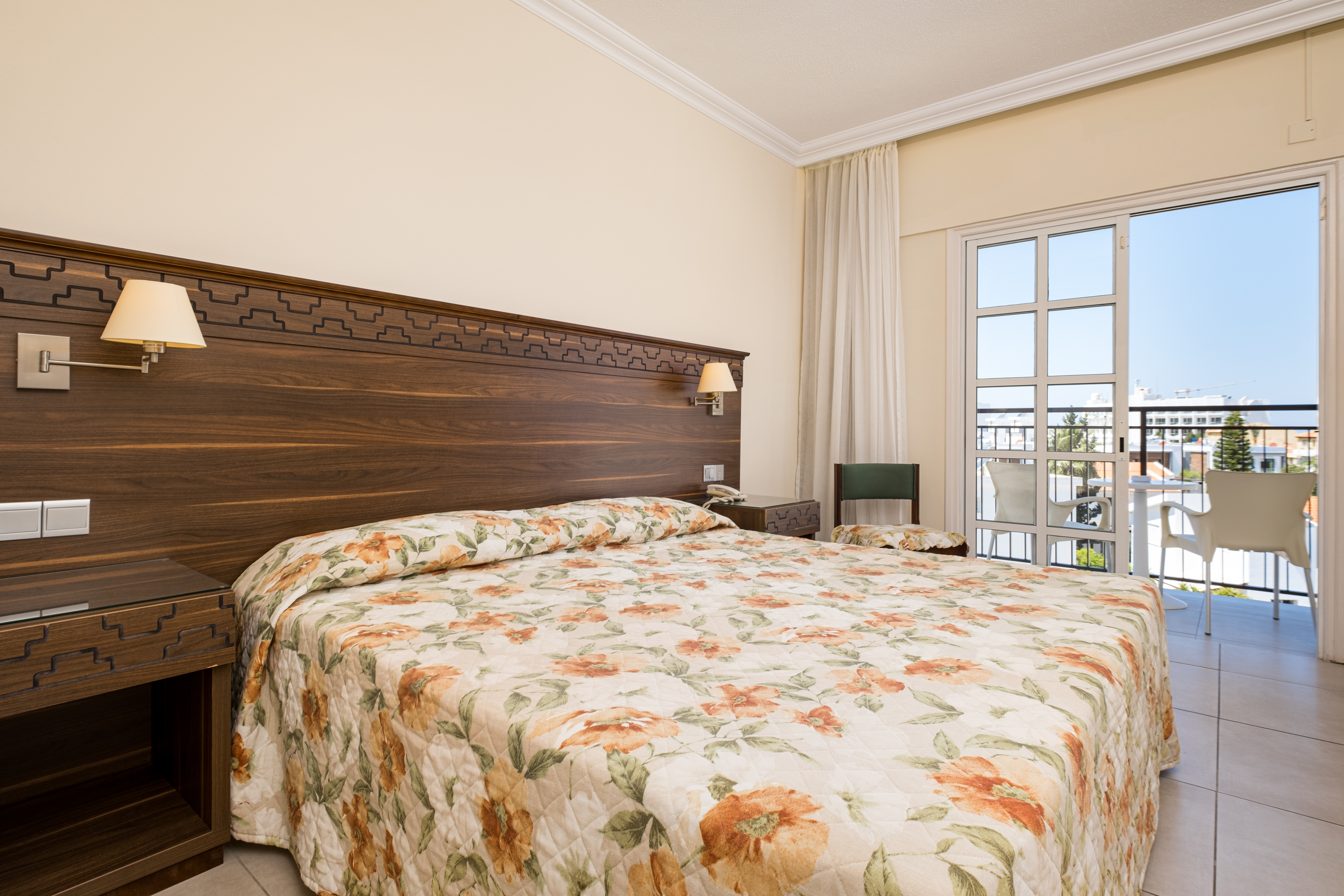 Double or Twin Sea View