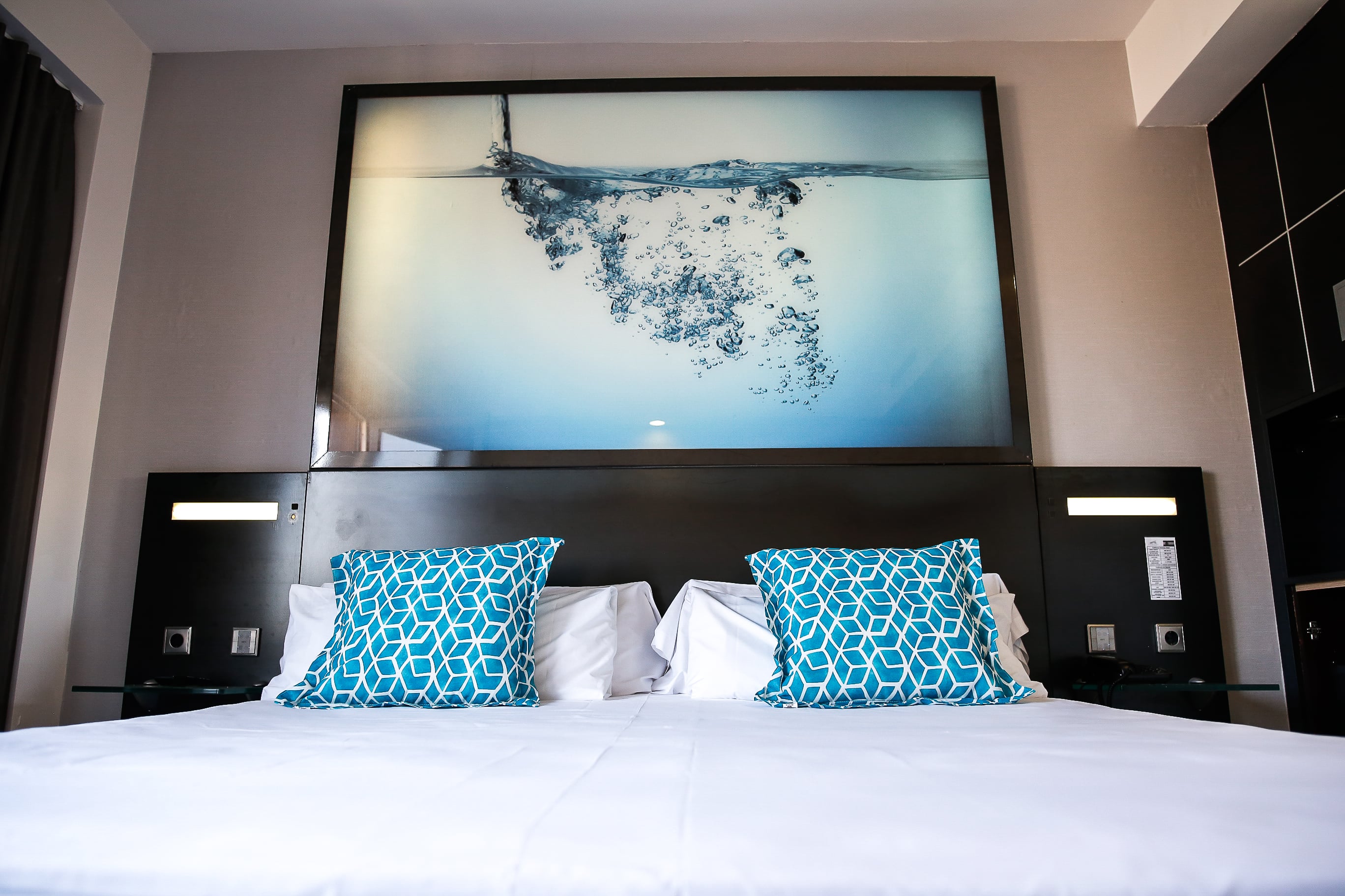 Double or Twin Standard