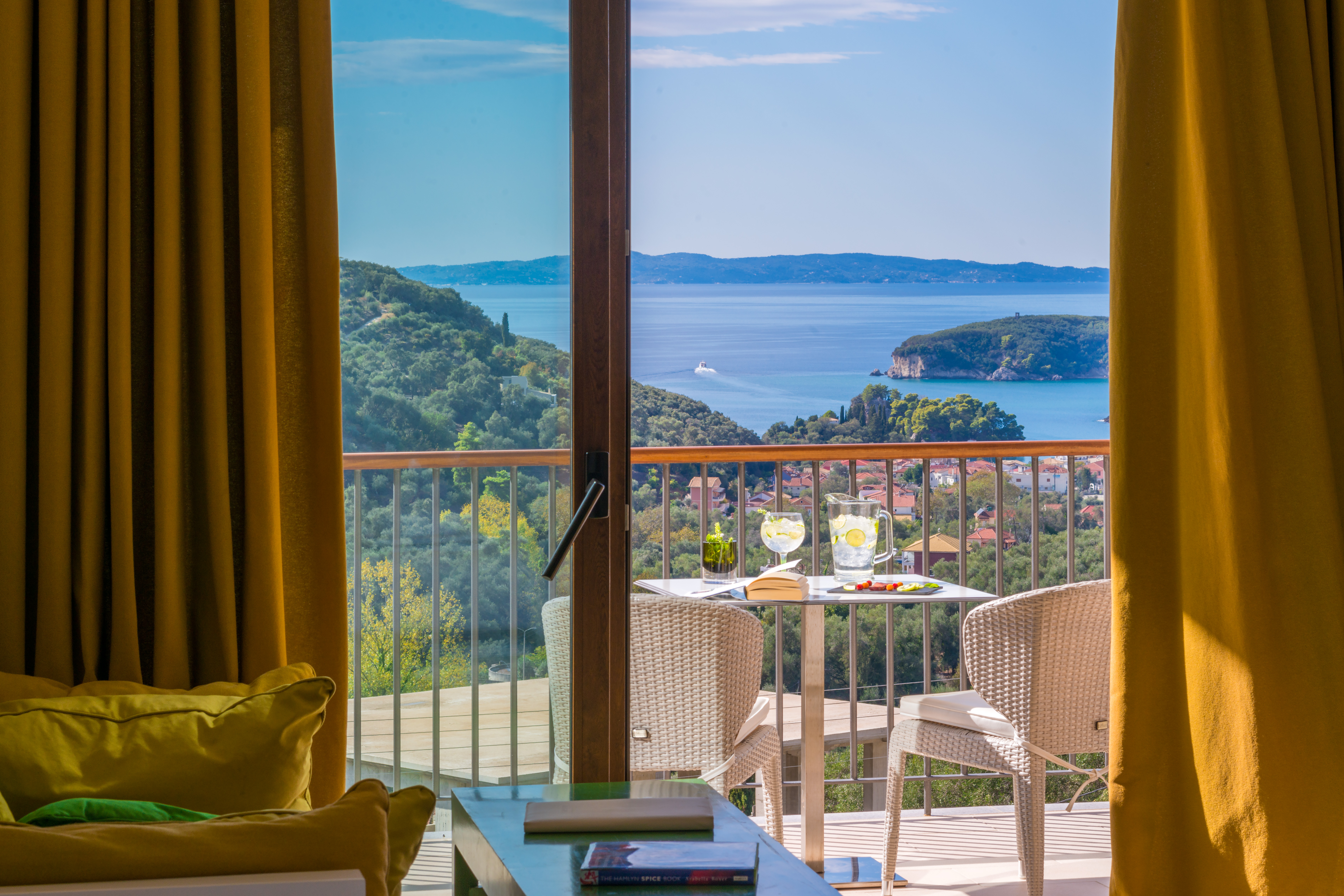 Double or Twin Deluxe