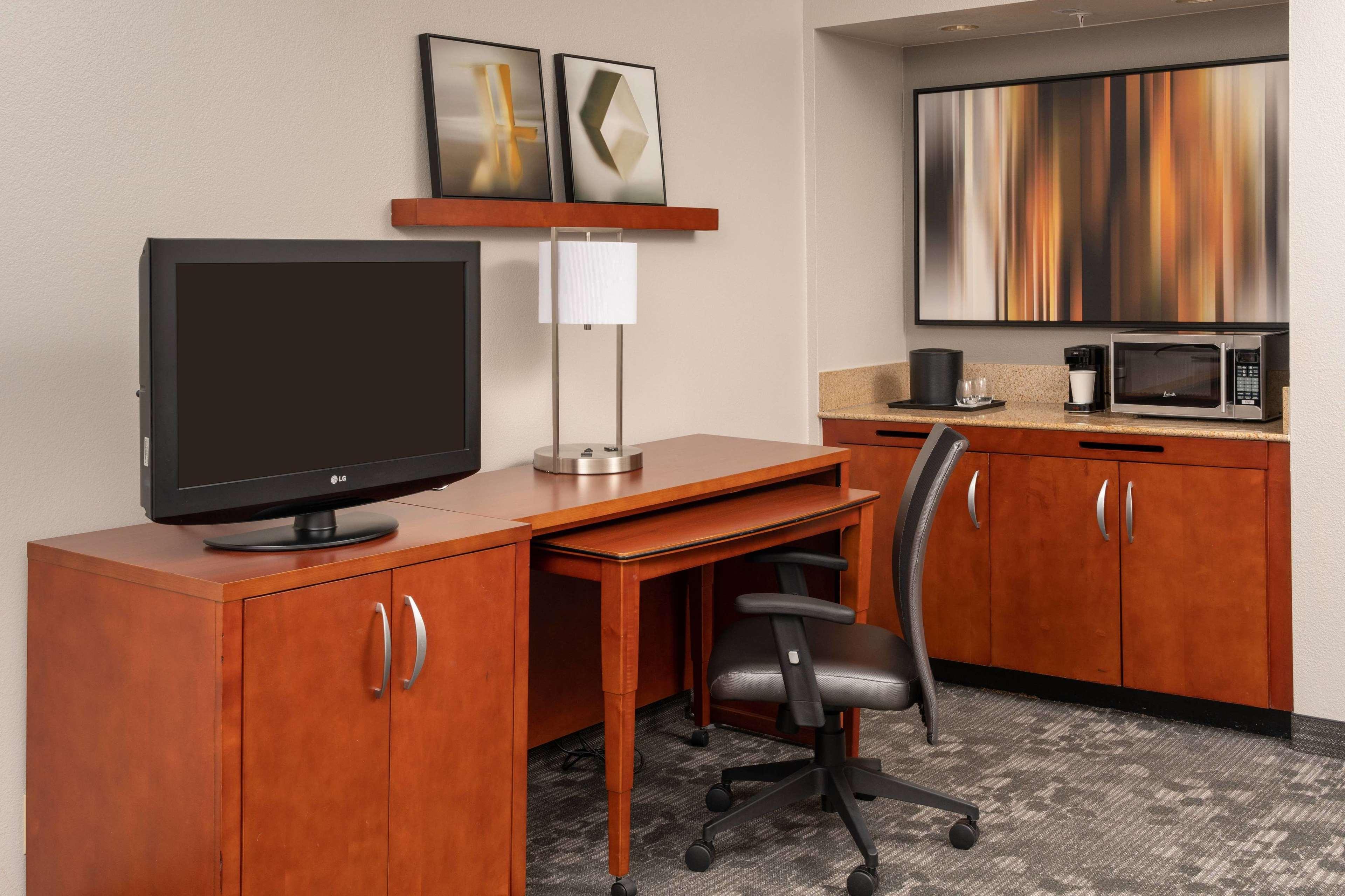 Suite Two Queen Beds