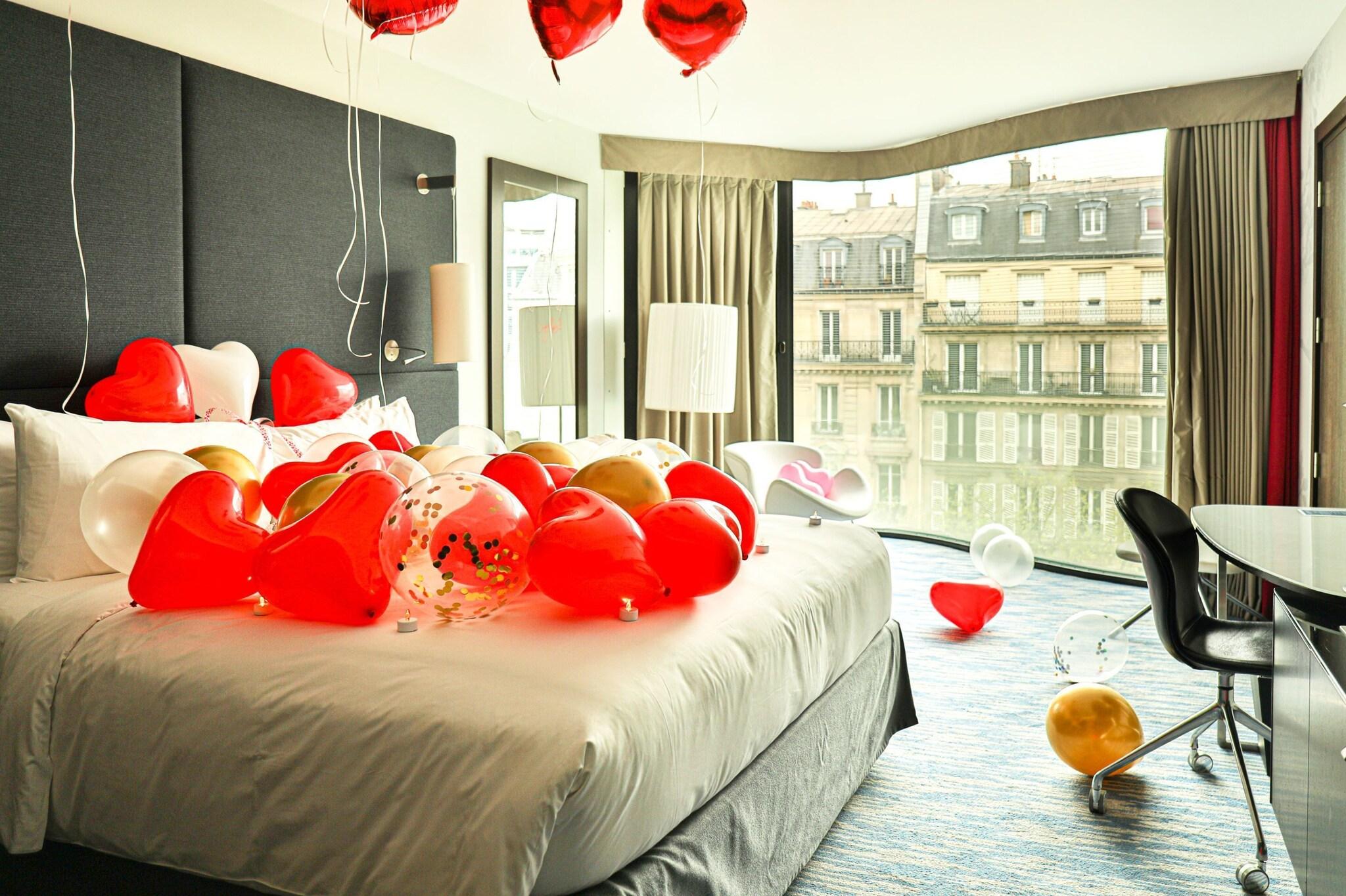Double City View King Bed