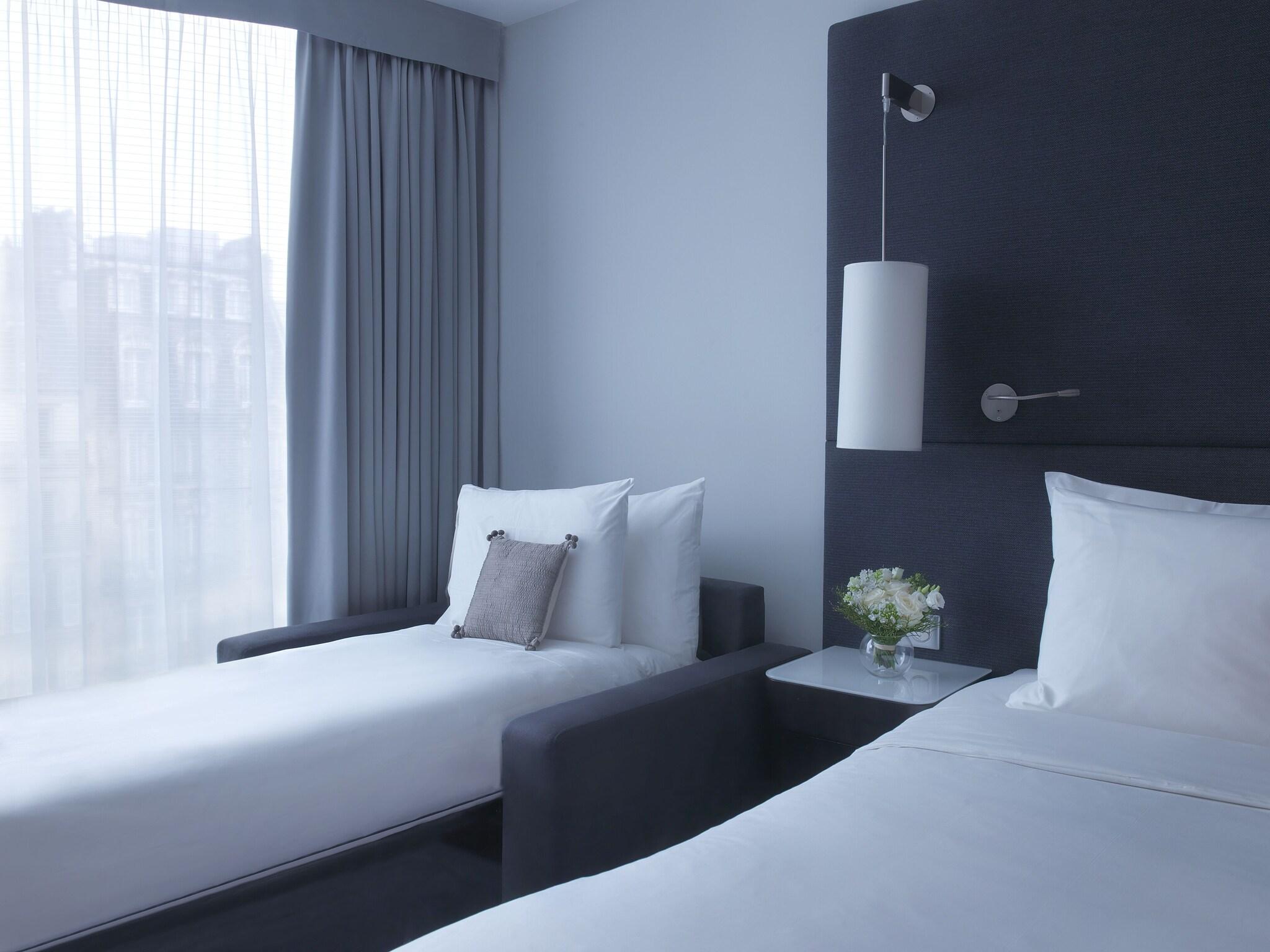 Double City View King Bed