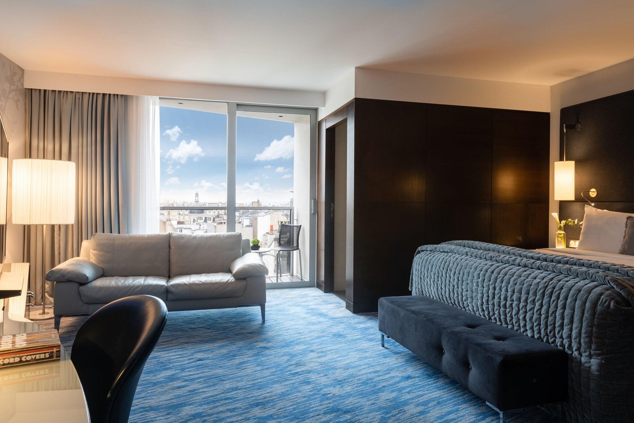 Junior Suite King Size Bed