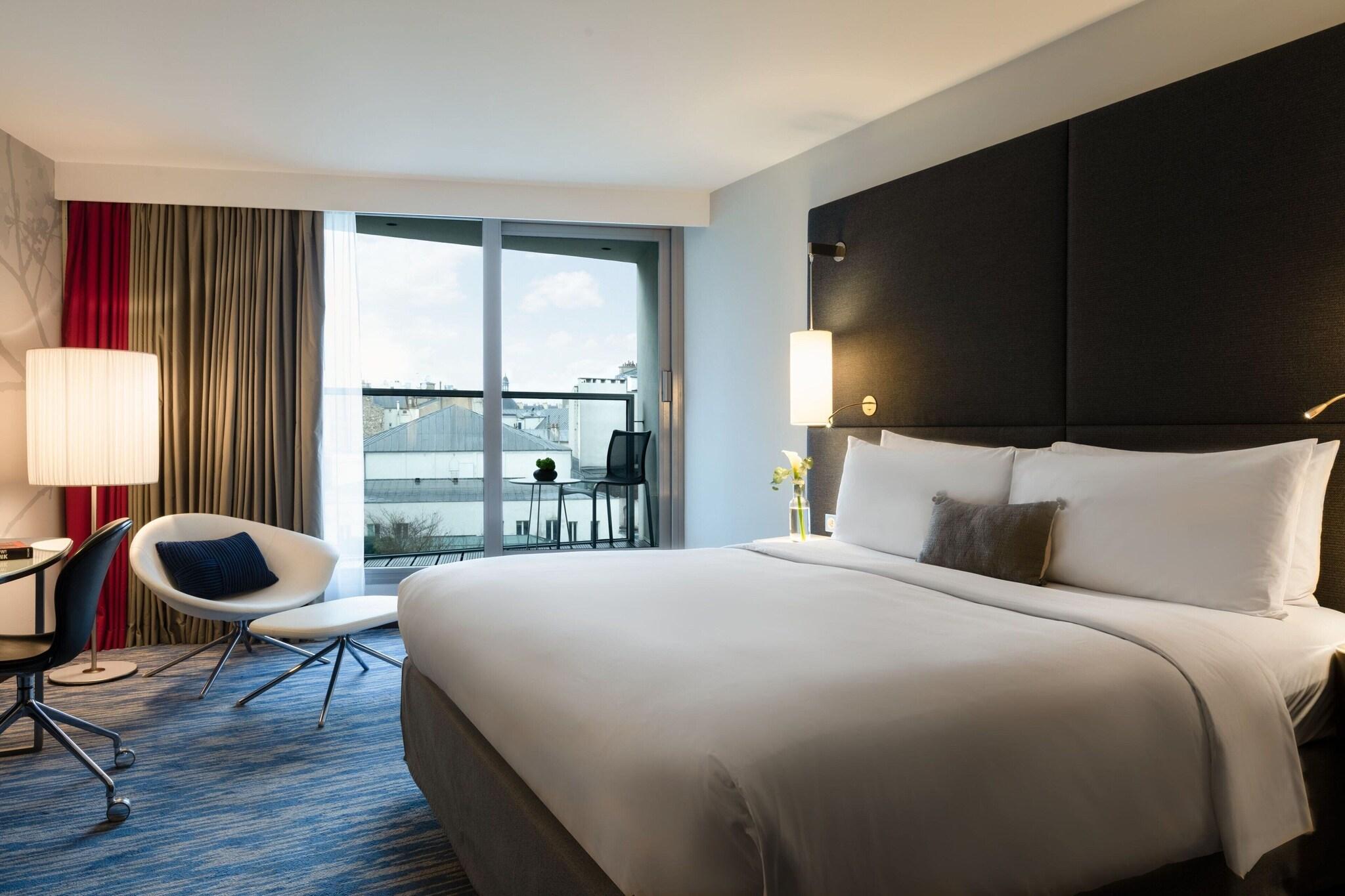 Double Superior King Bed