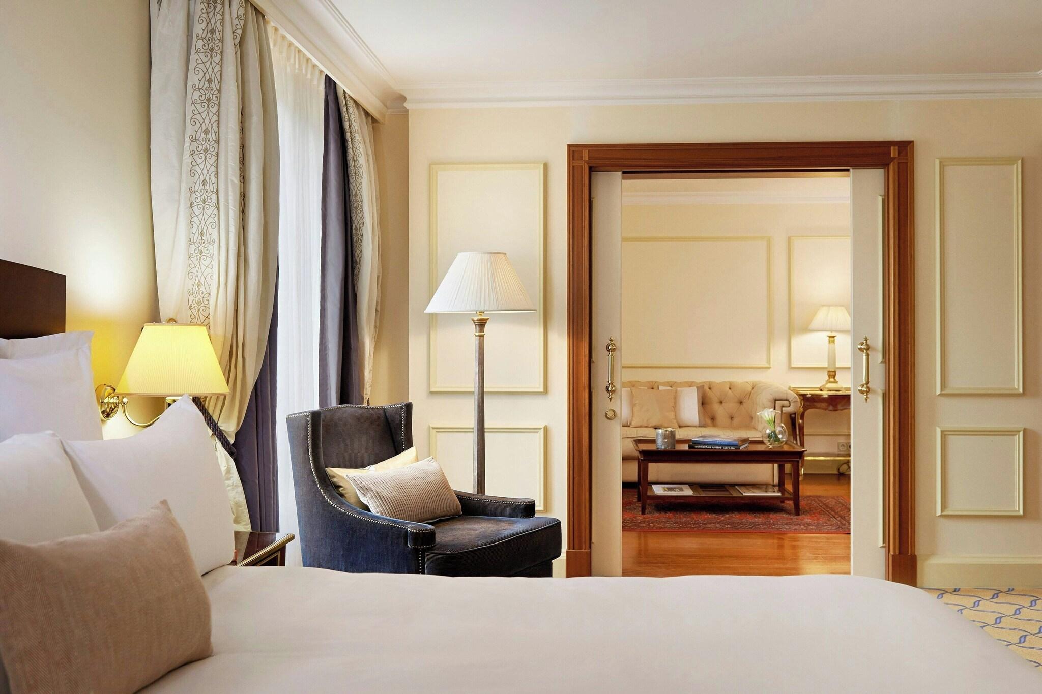 Suite King Bed One Bedroom 