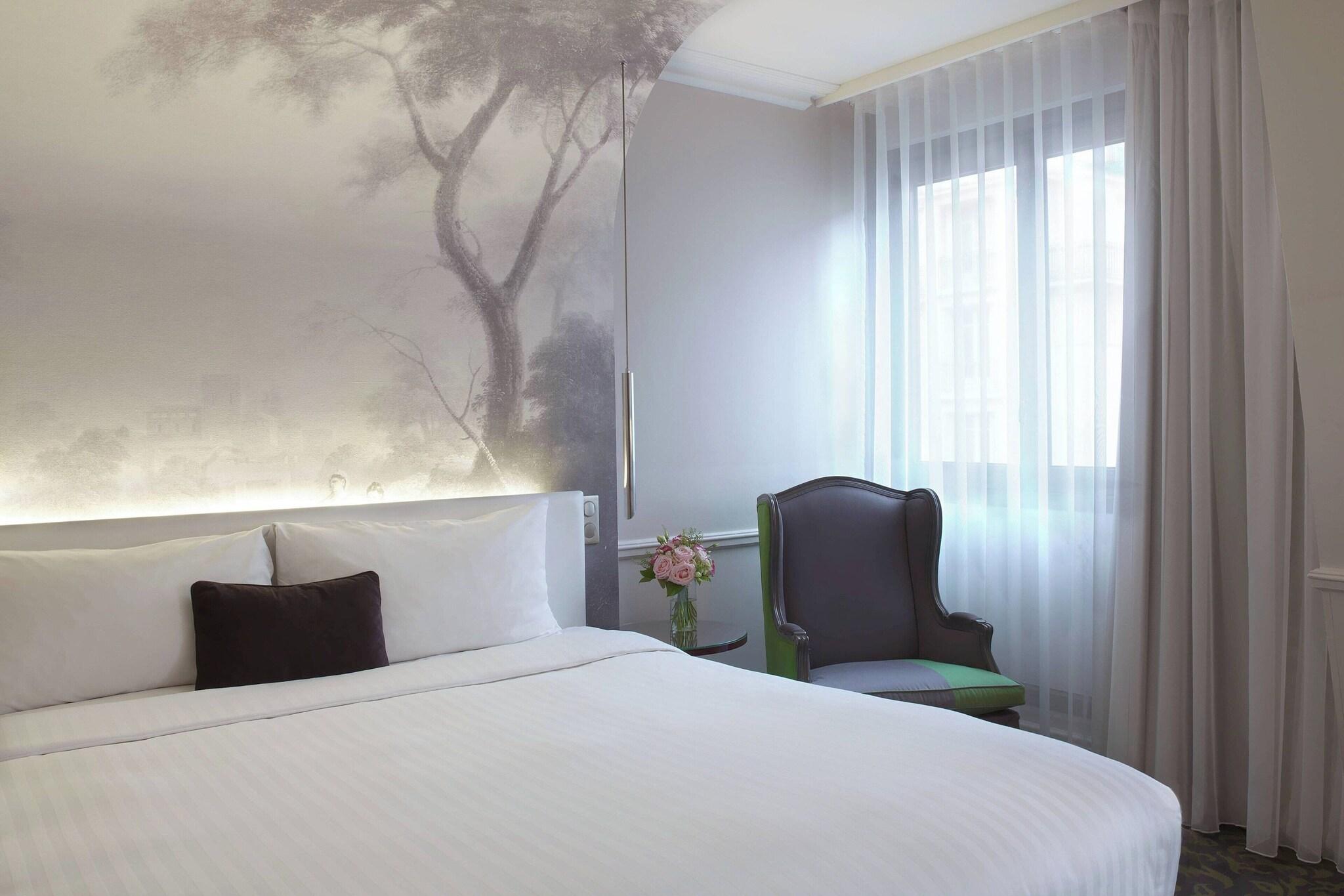 Double King Size Bed