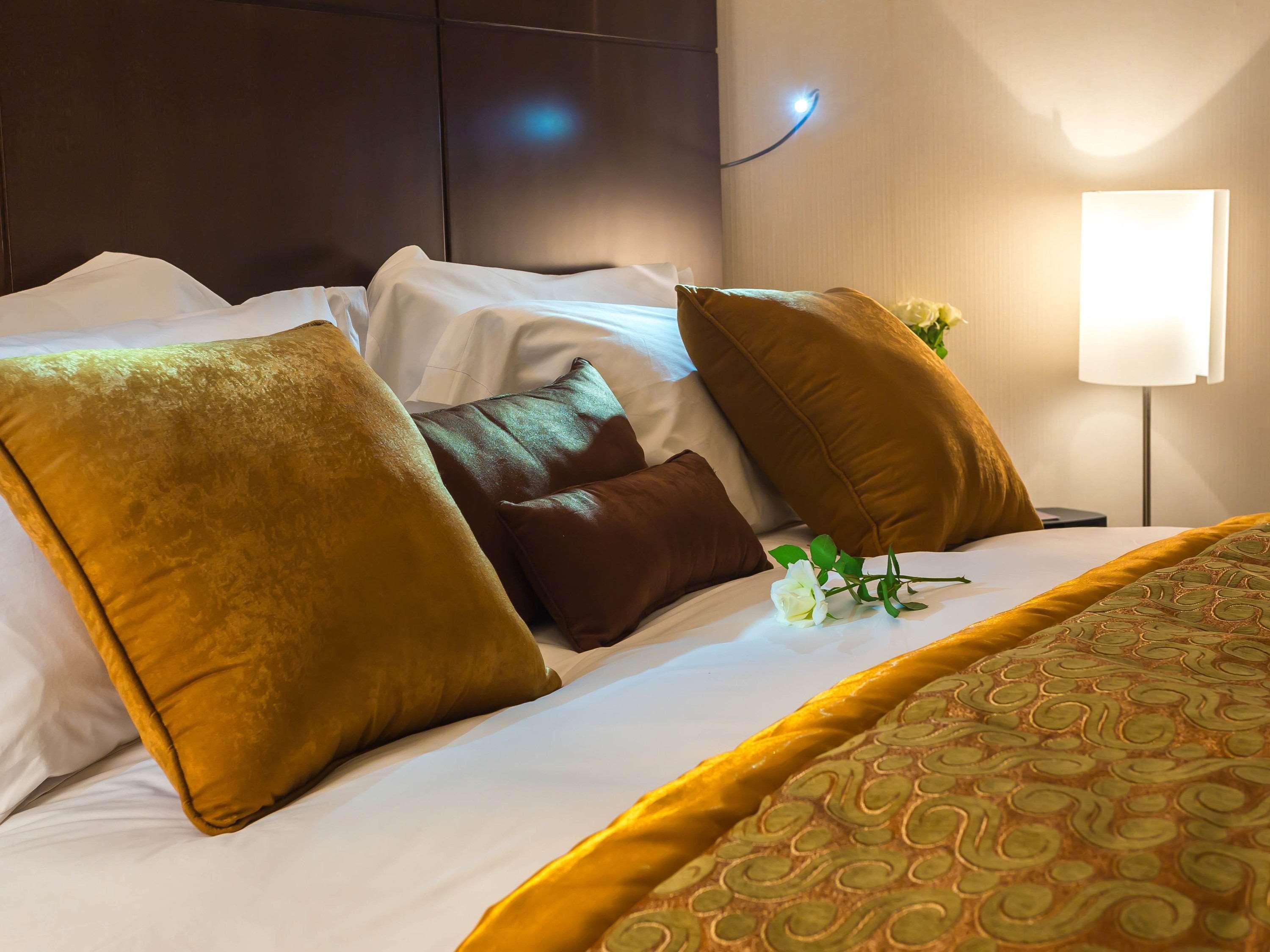 Suite Garden View King Bed