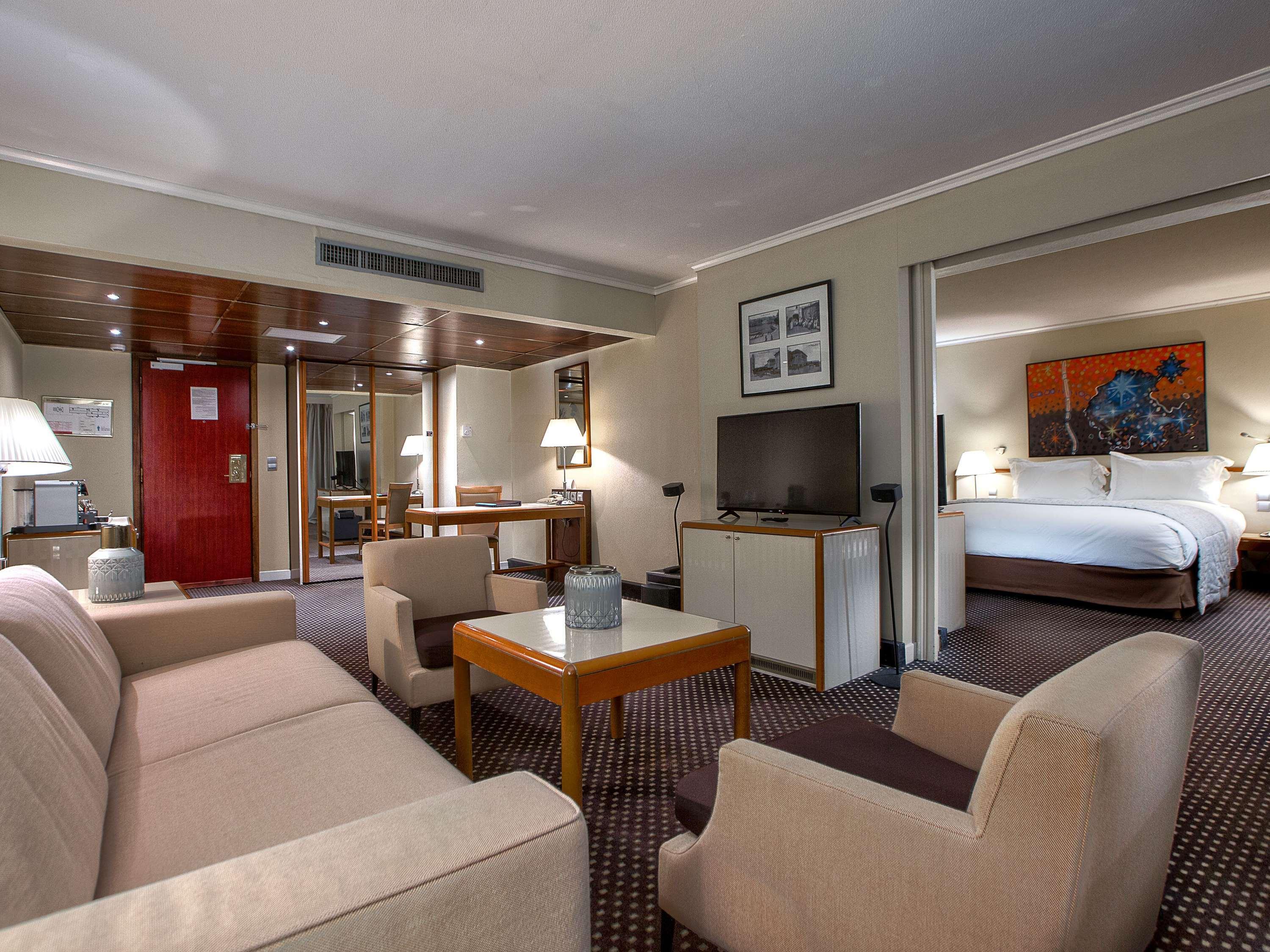 Suite Garden View King Bed