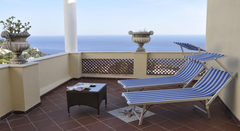 Double or Twin Superior Sea View