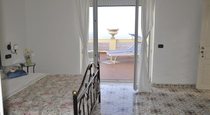 Double or Twin Superior Sea View