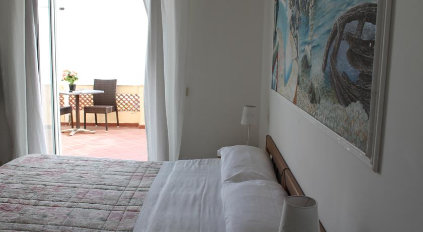 Double or Twin Superior Sea View