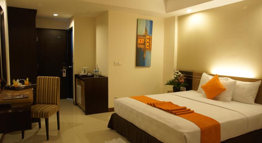 Double or Twin Deluxe