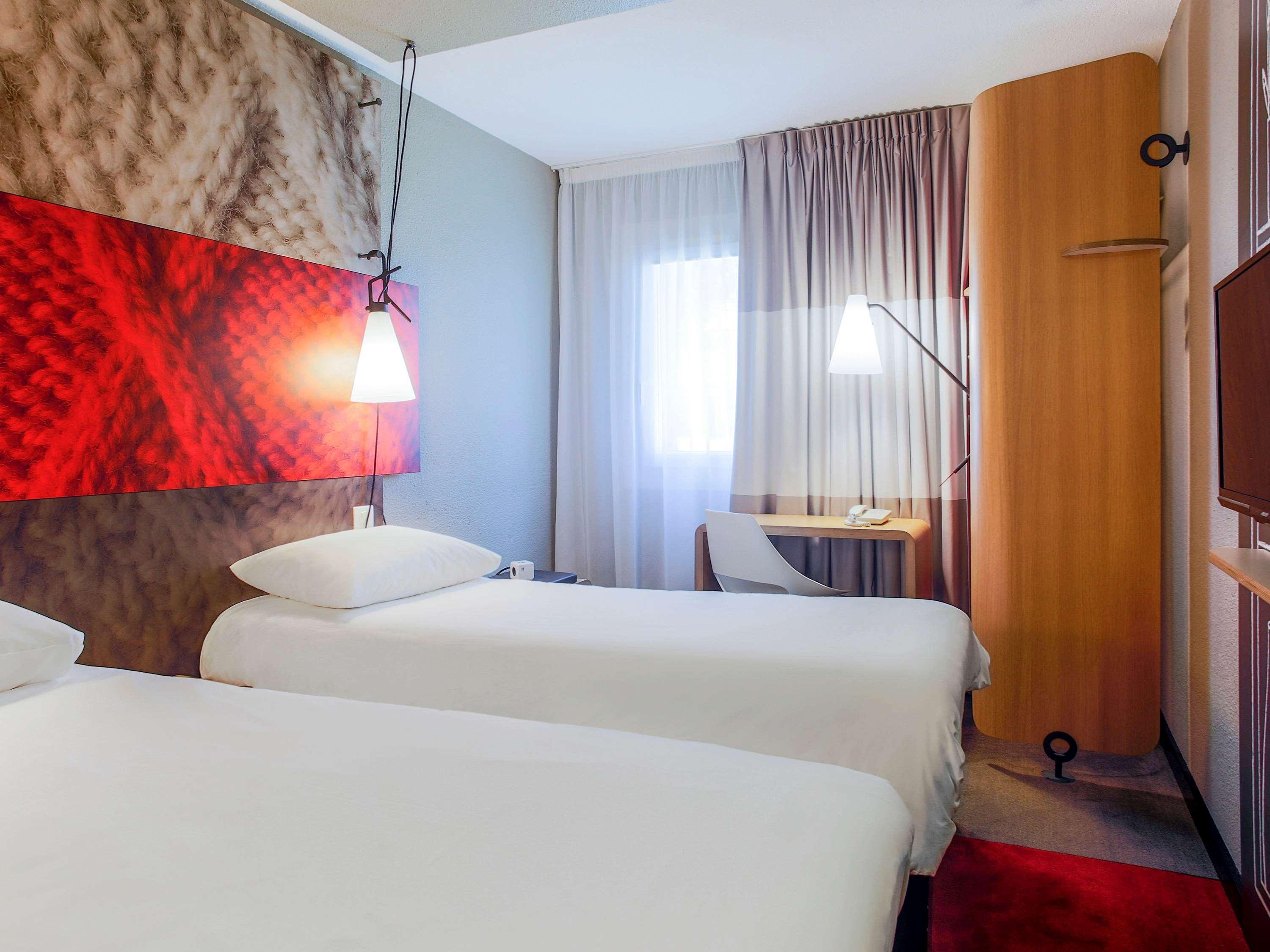 Twin Executive Mountain View