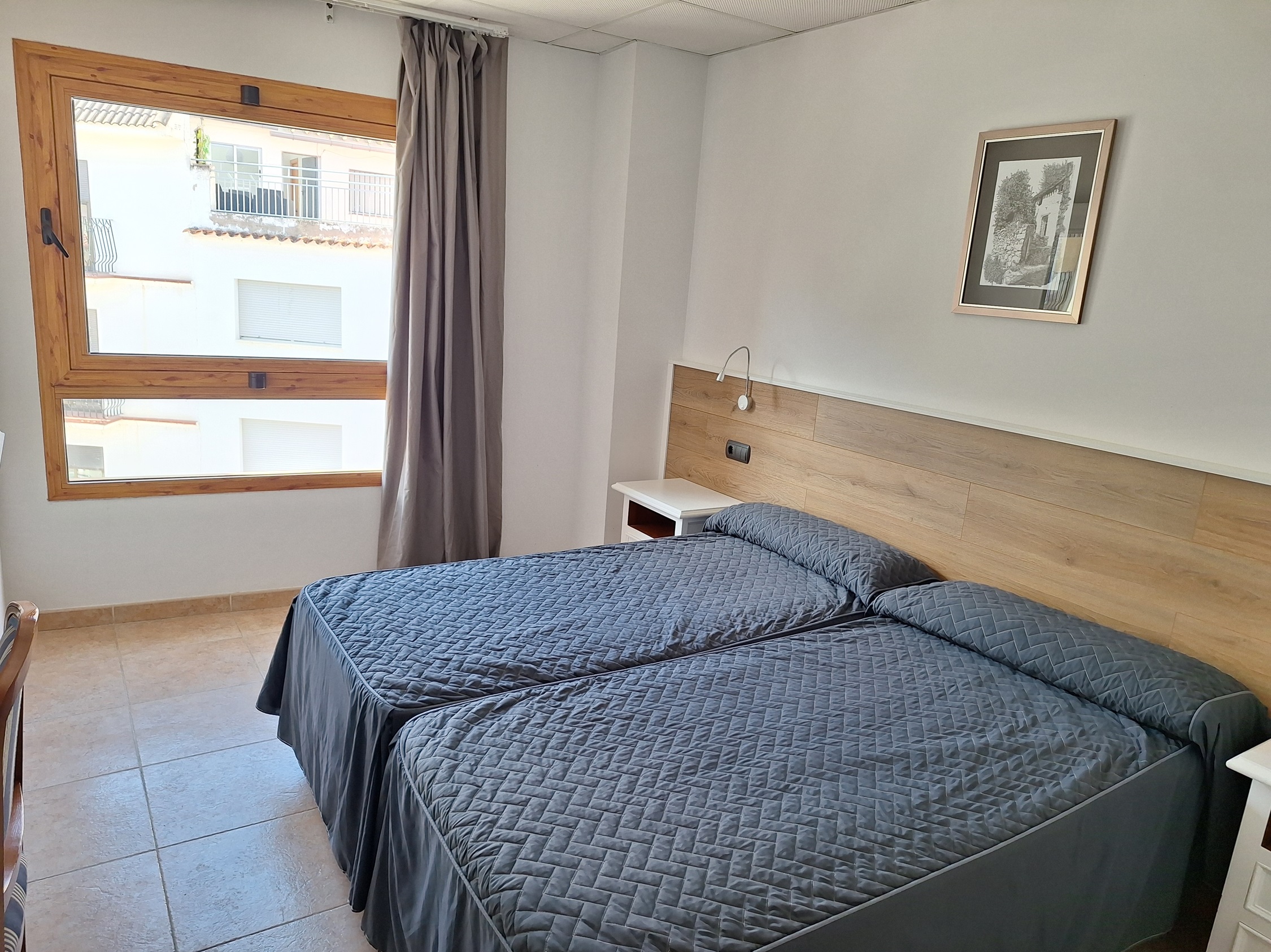 Double or Twin Standard