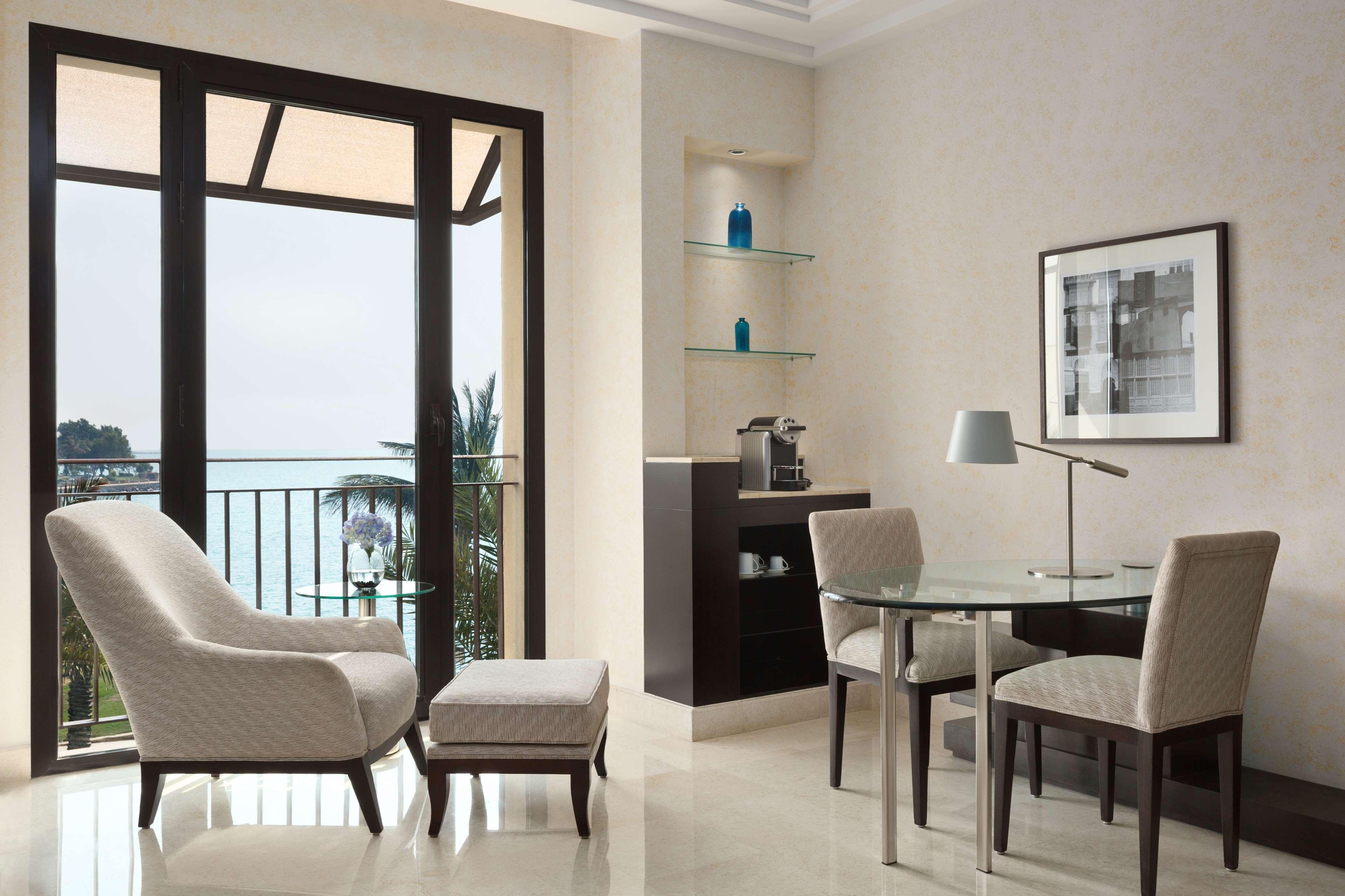 Double Sea View King Bed