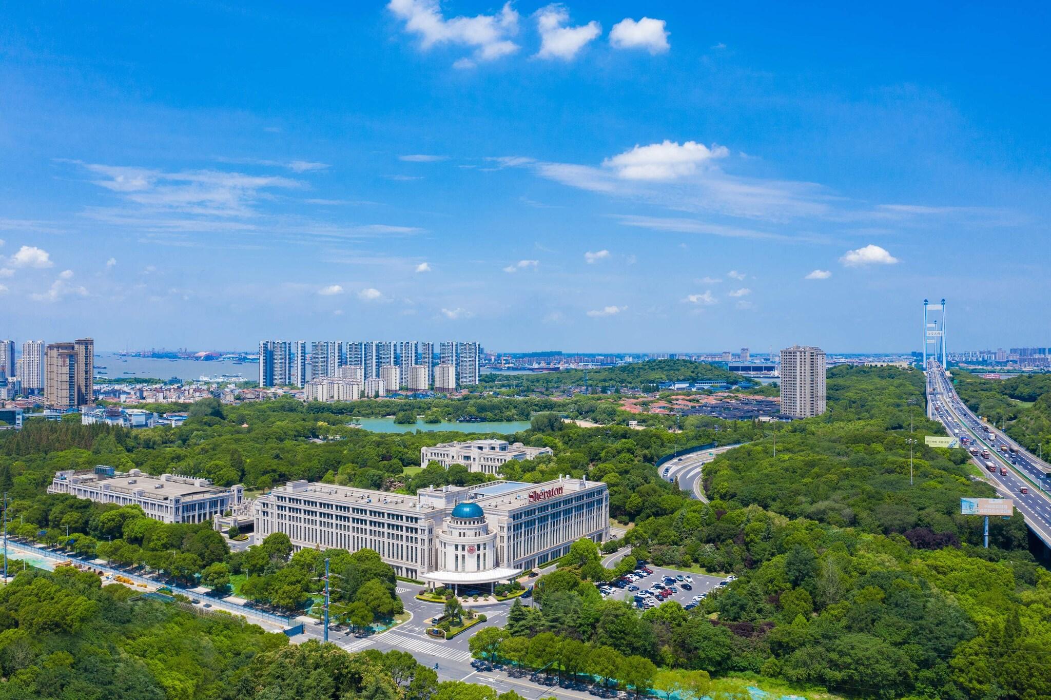 Double Deluxe Garden View