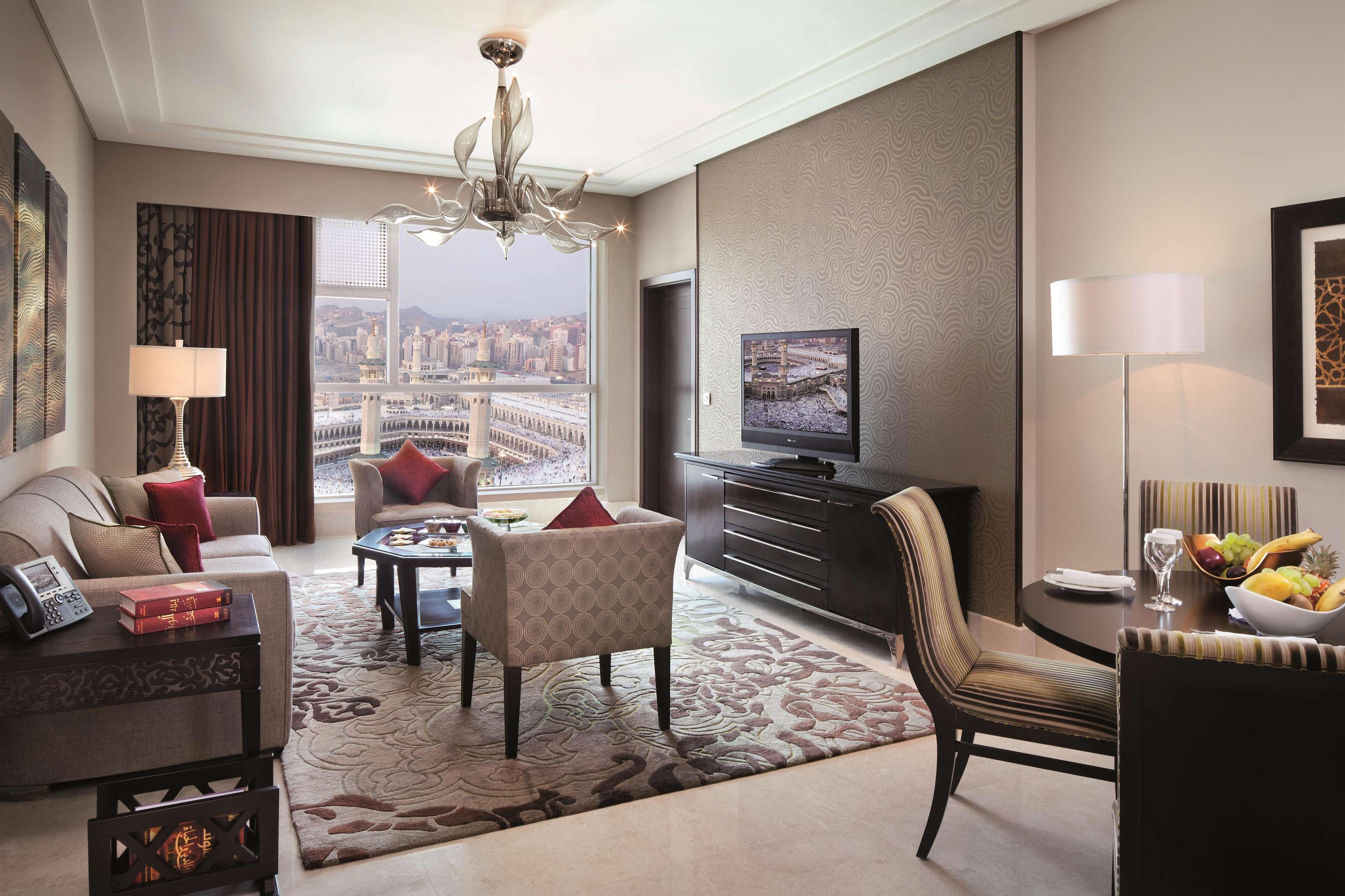 Junior Suite King Size Bed