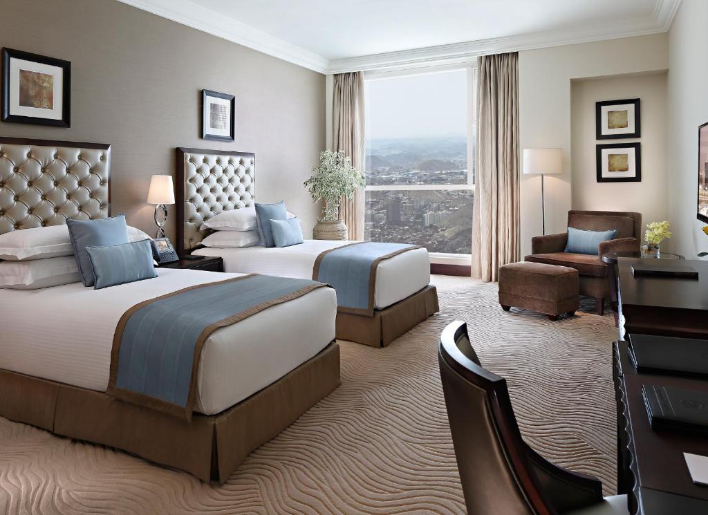 Double or Twin Standard