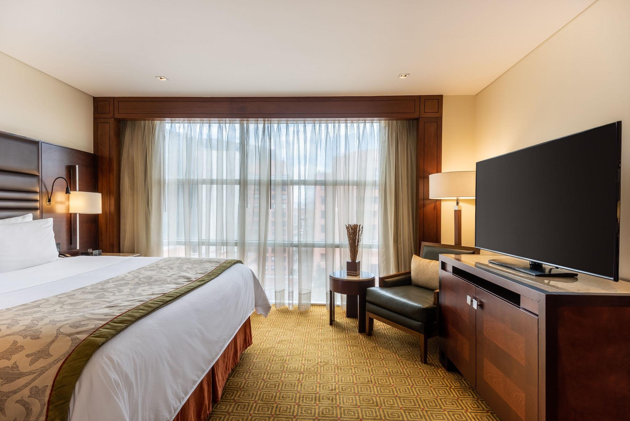 Double King Size Bed