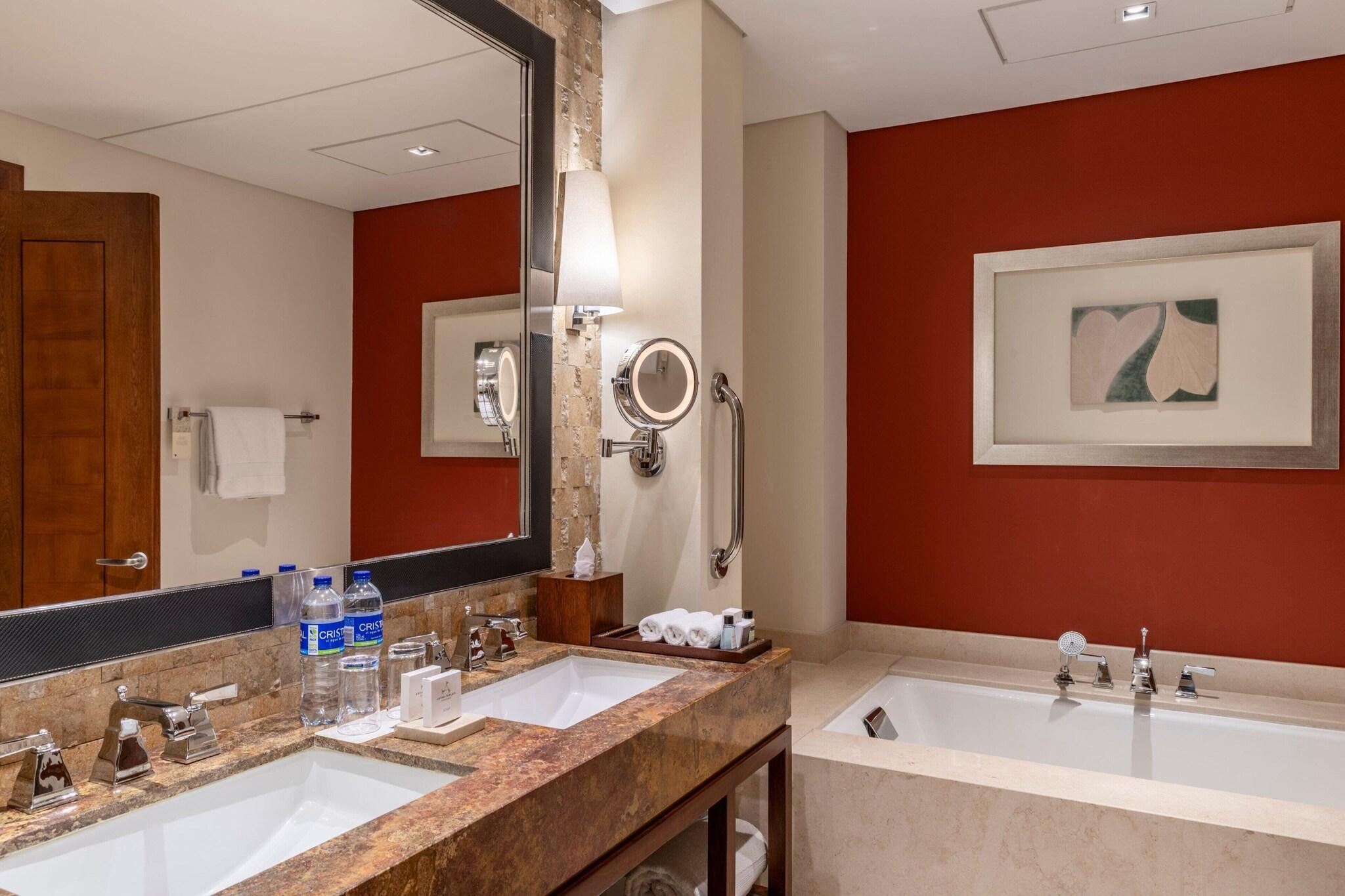 Junior Suite King Bed Non Smoking